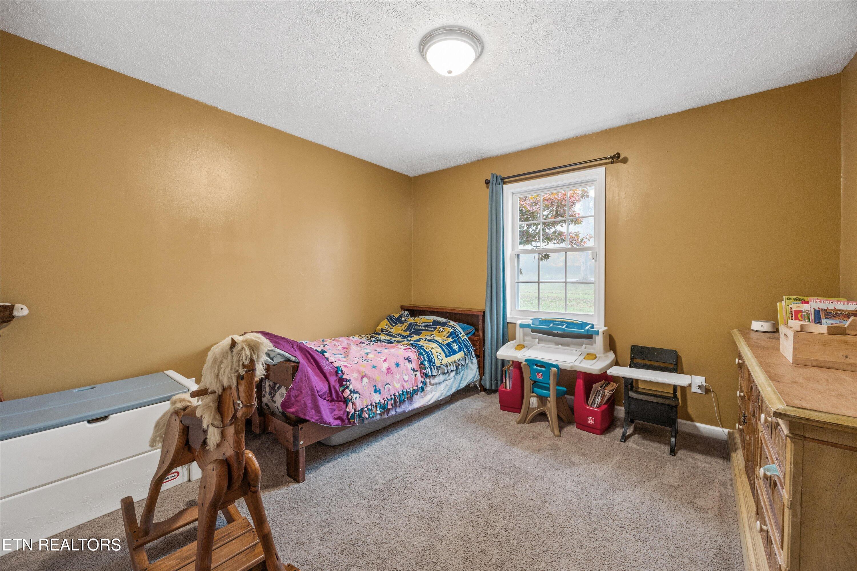 1909 Lawnville Road Kingston TN 37763