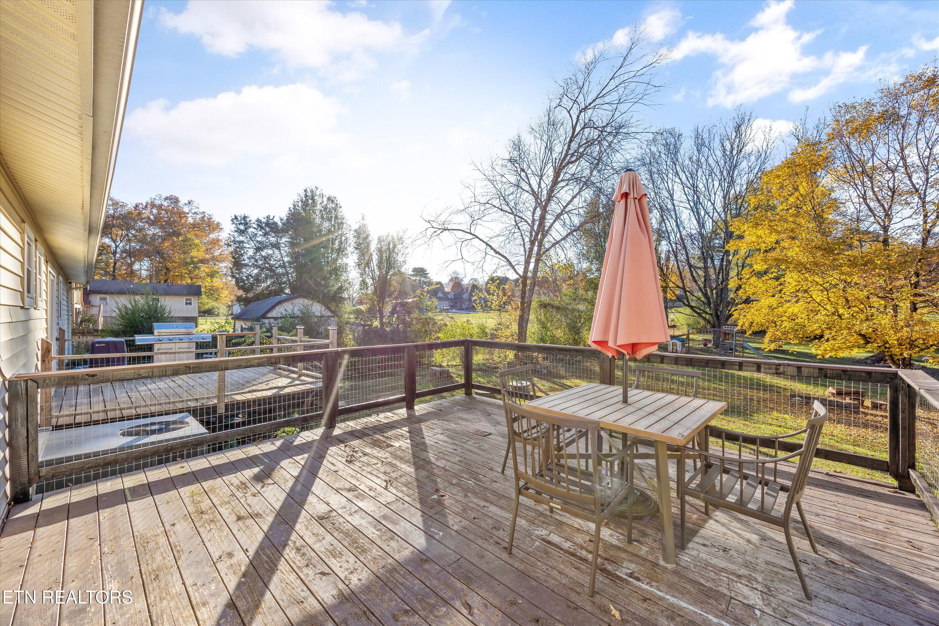 1909 Lawnville Road Kingston TN 37763