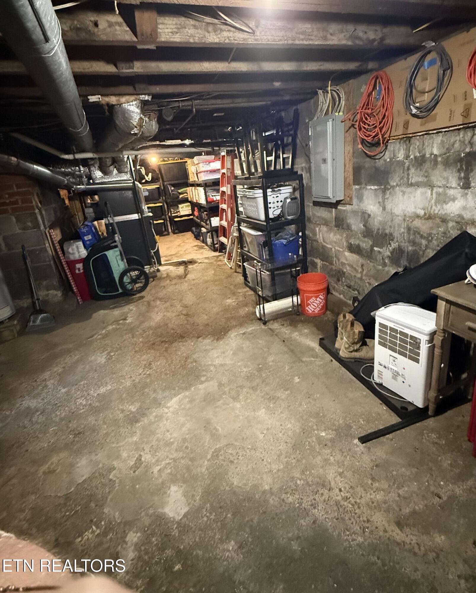 210 W Lincoln Street Alcoa TN 37701