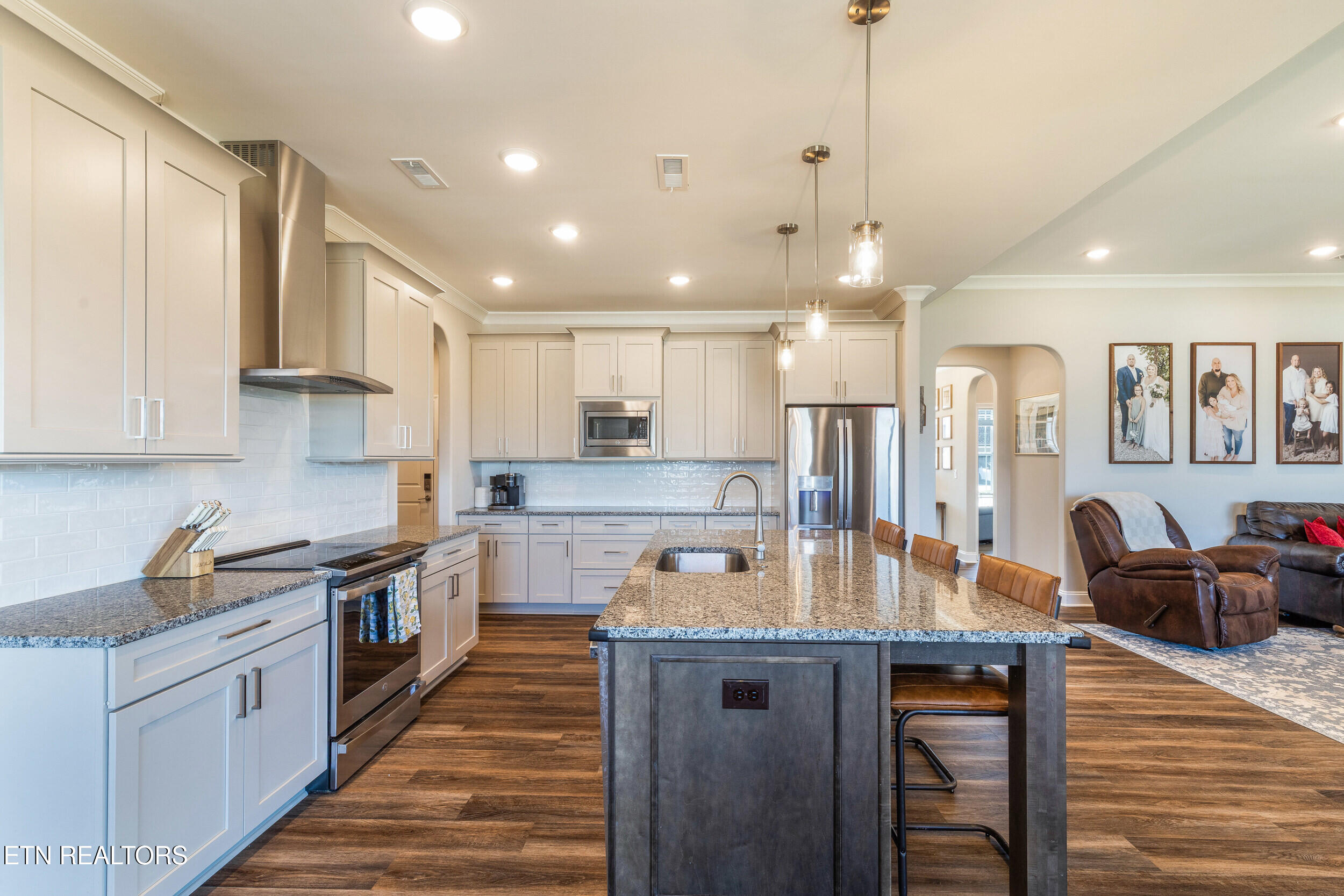424 Bittersweet Lane Lenoir City TN 37771