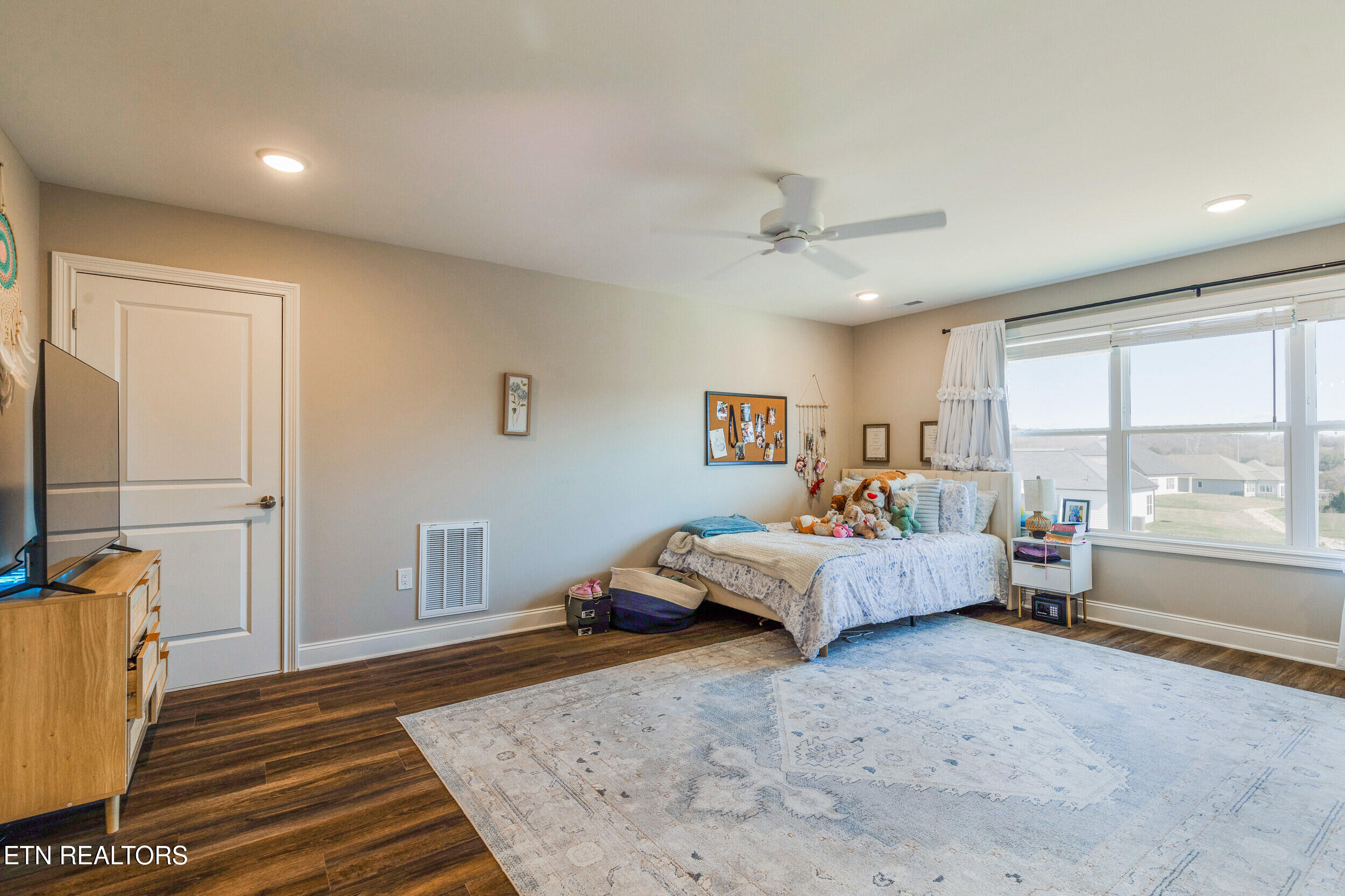 424 Bittersweet Lane Lenoir City TN 37771