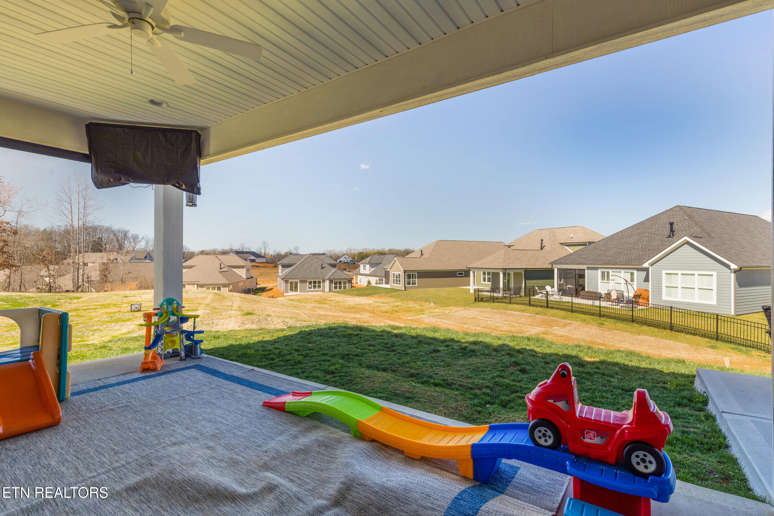 424 Bittersweet Lane Lenoir City TN 37771