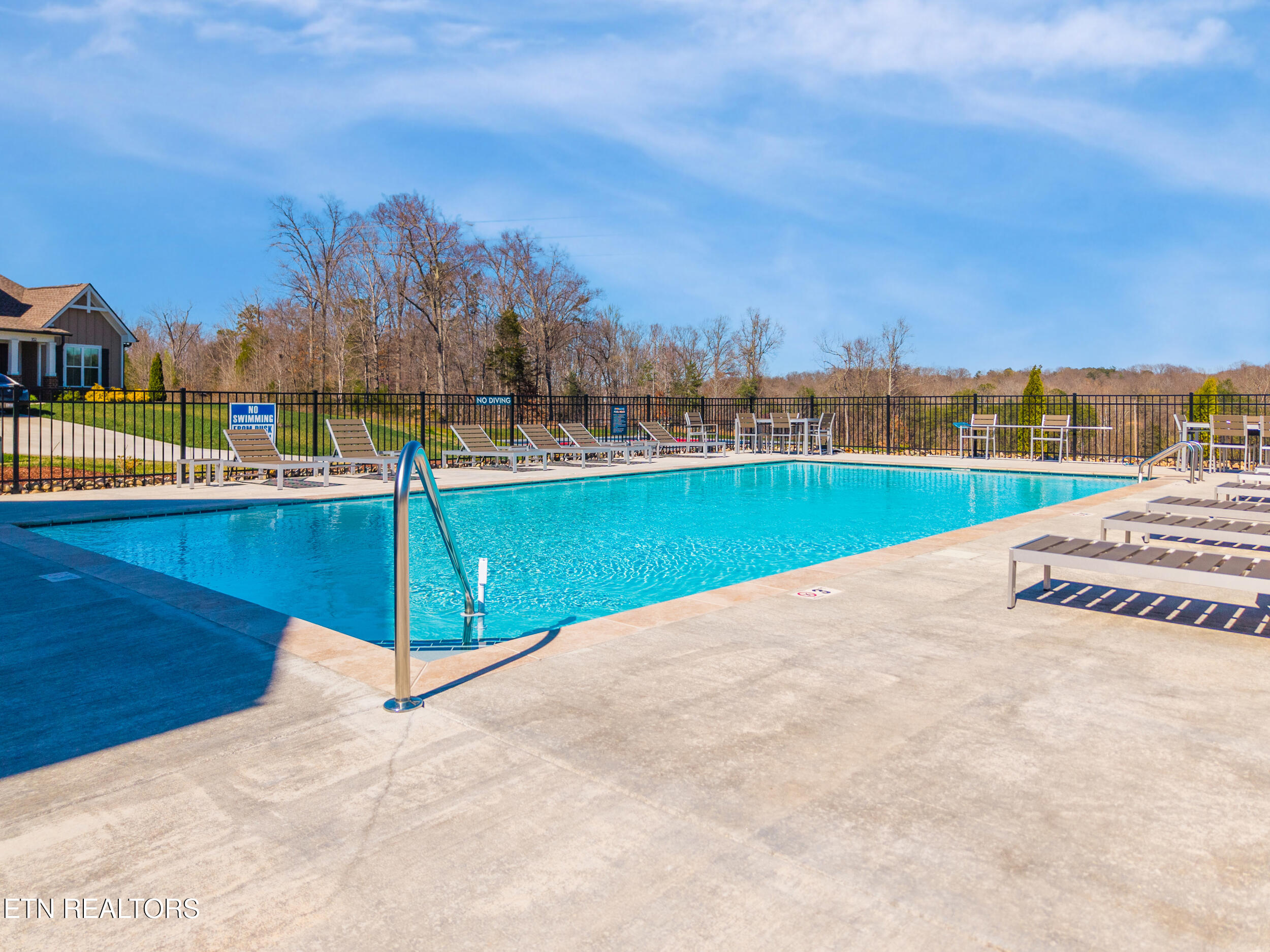 424 Bittersweet Lane Lenoir City TN 37771