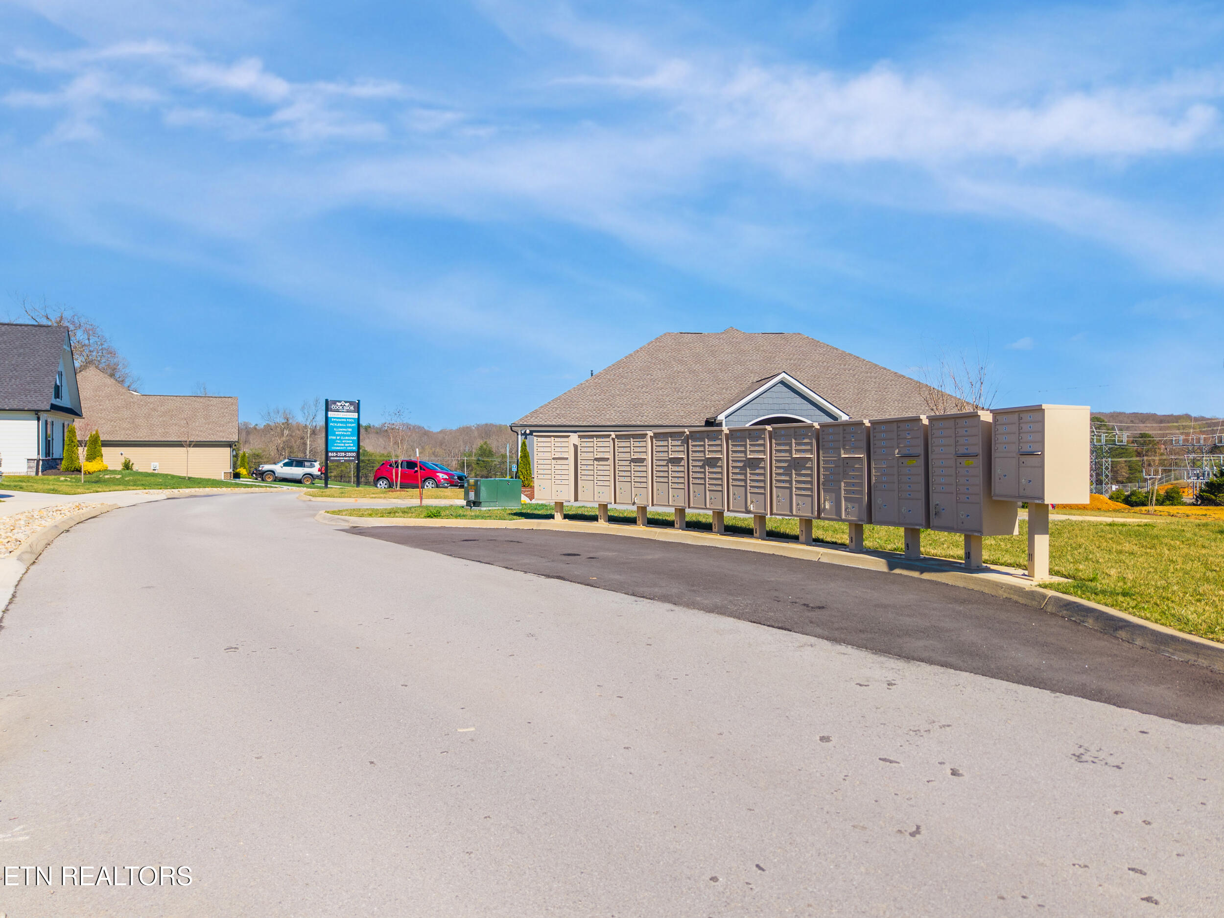 424 Bittersweet Lane Lenoir City TN 37771