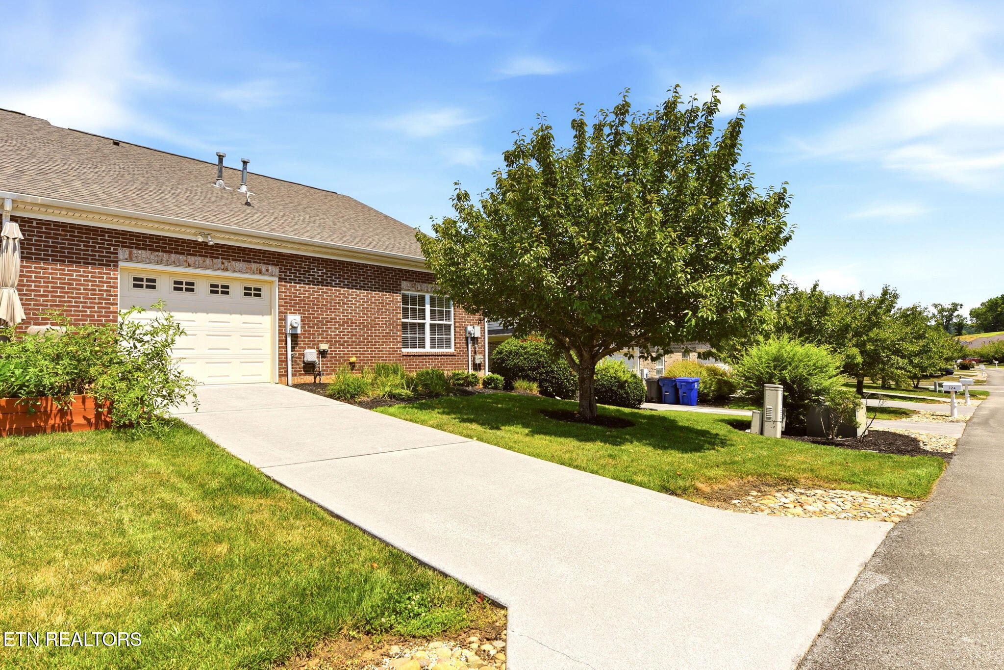 122 Hardinberry Street Oak Ridge TN 37830