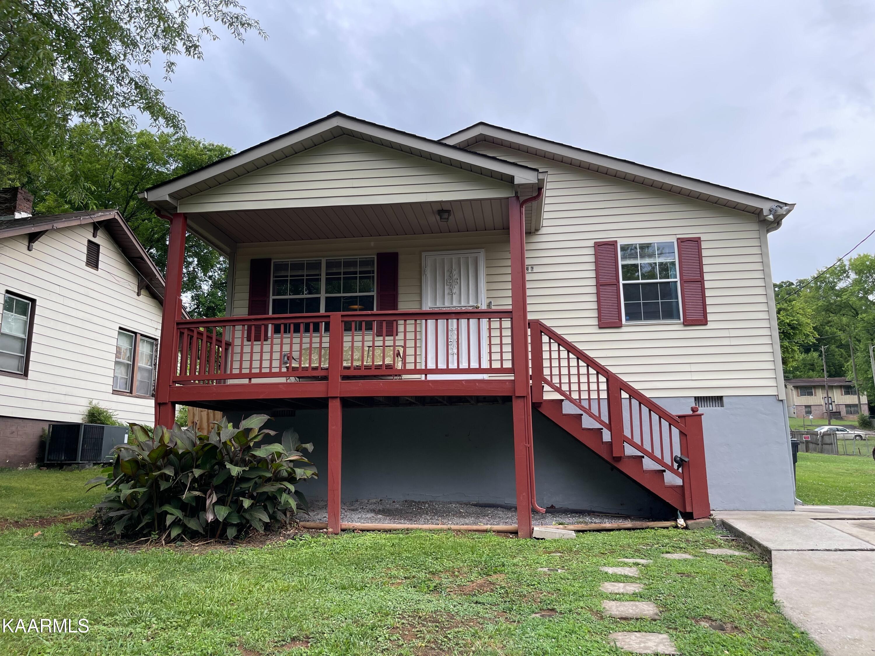 2736 Lay Avenue Knoxville TN 37914