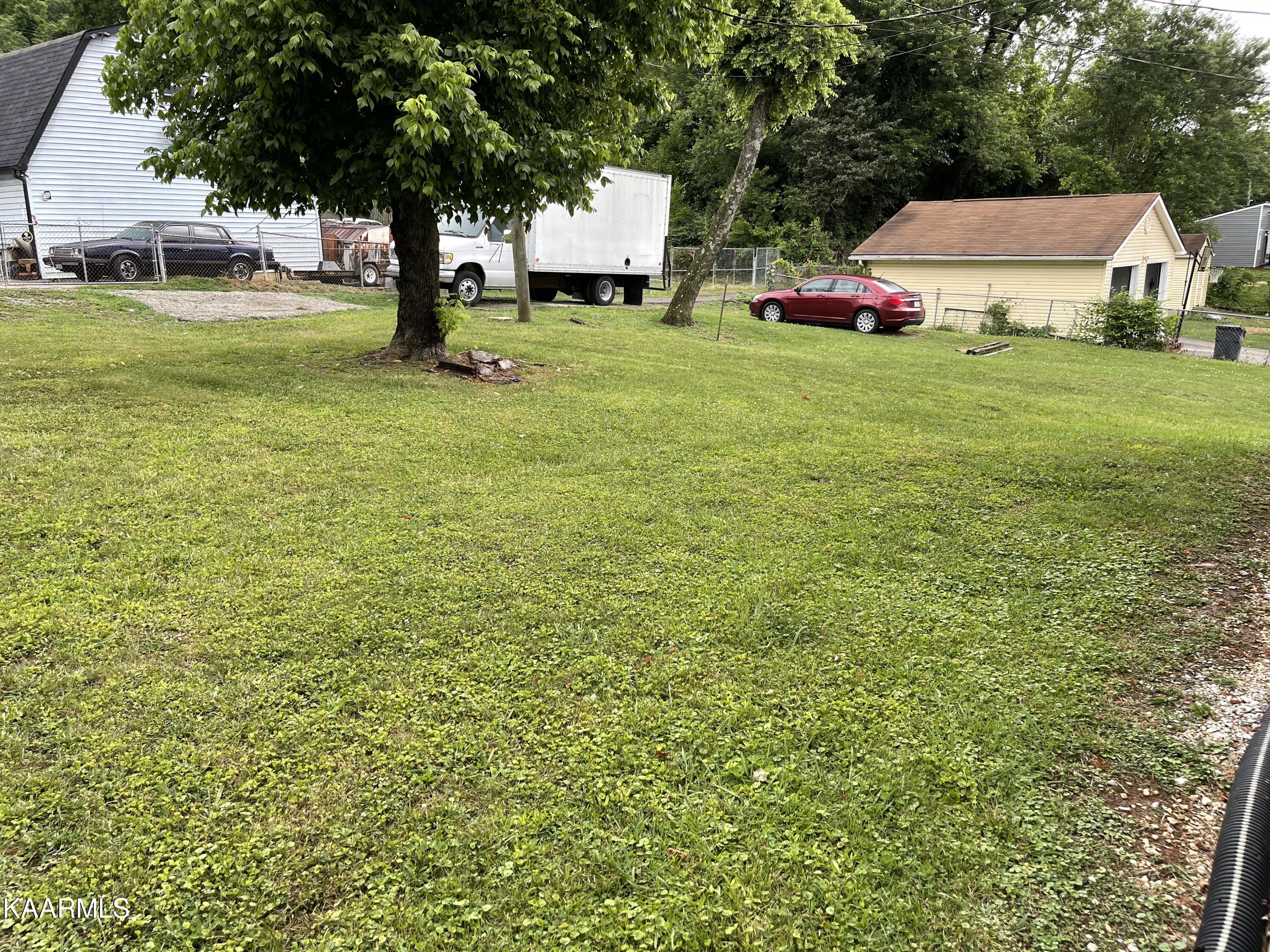 2736 Lay Avenue Knoxville TN 37914