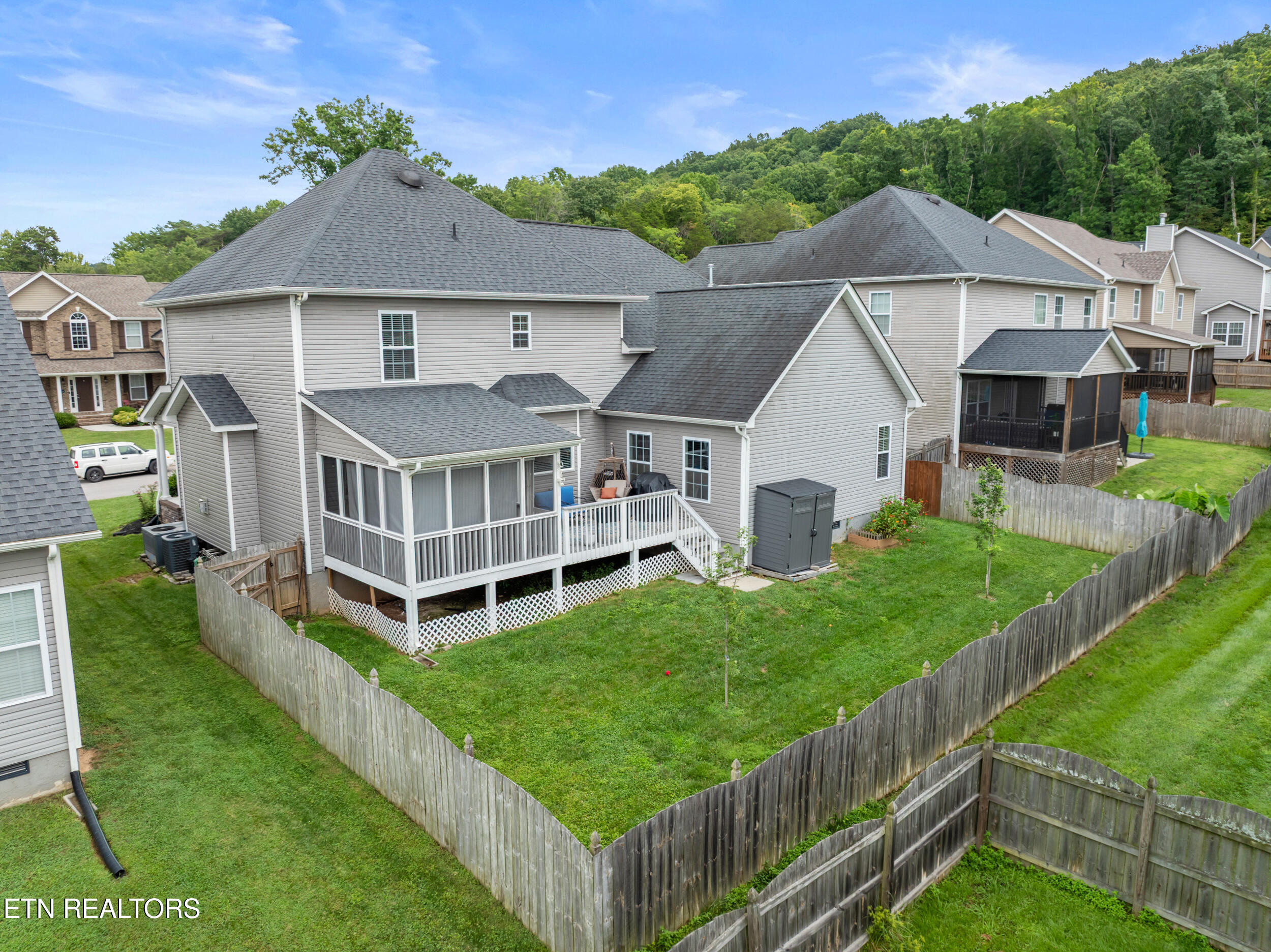 2627 Sweeping Rain Lane Knoxville TN 37931