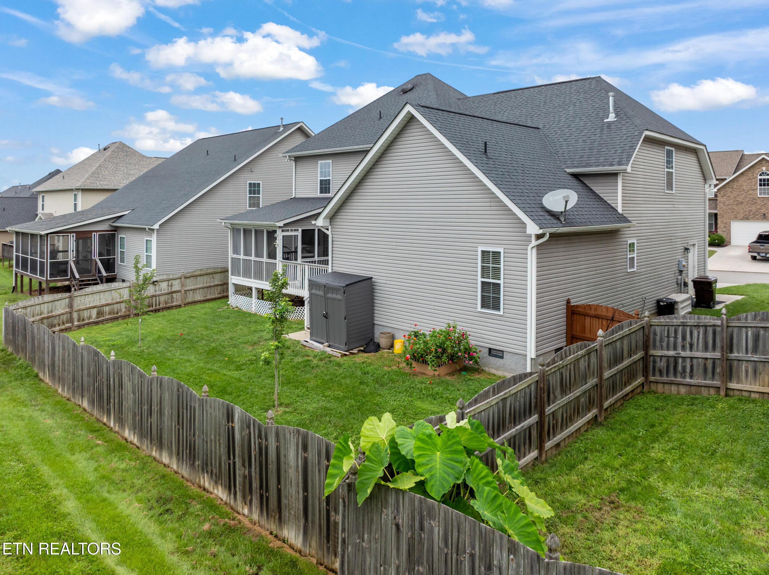 2627 Sweeping Rain Lane Knoxville TN 37931