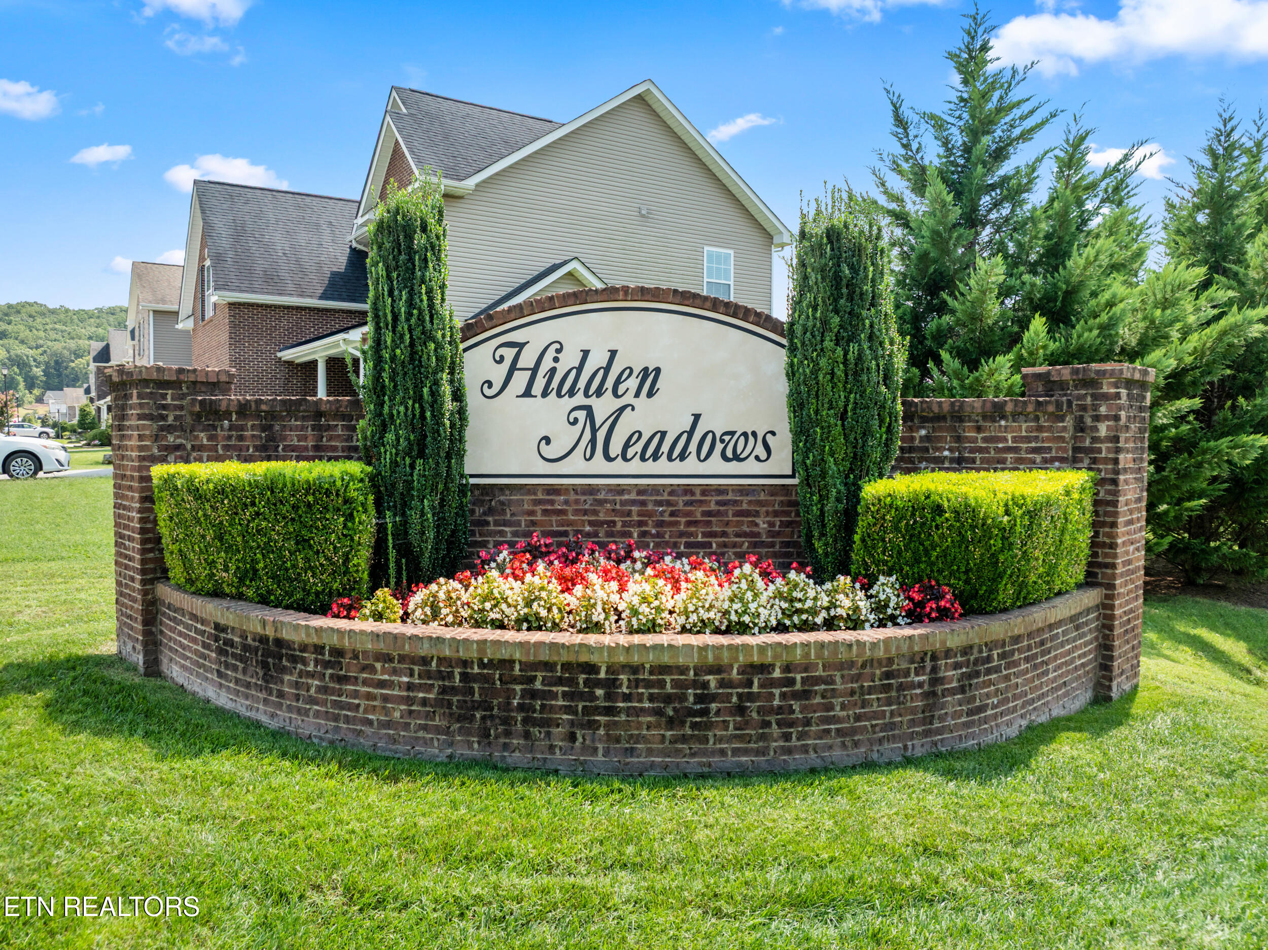 2627 Sweeping Rain Lane Knoxville TN 37931