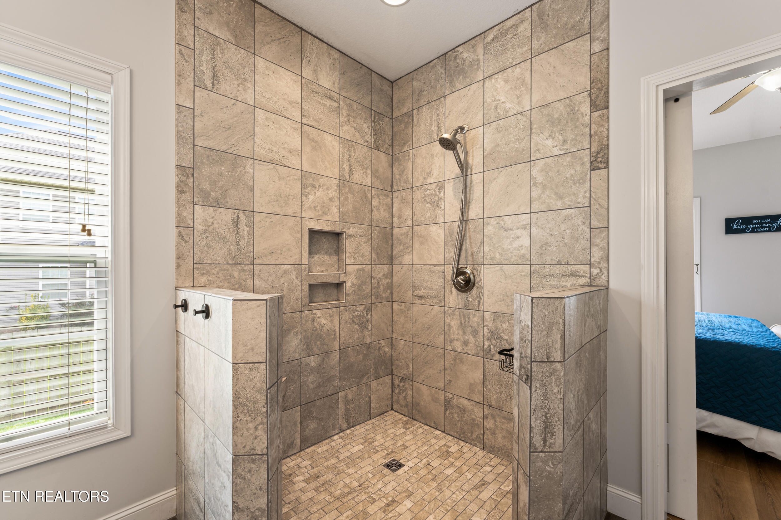 2627 Sweeping Rain Lane Knoxville TN 37931
