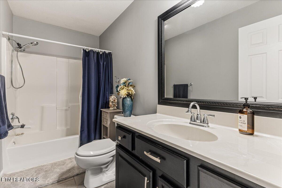 300 Moores Way Madisonville TN 37354