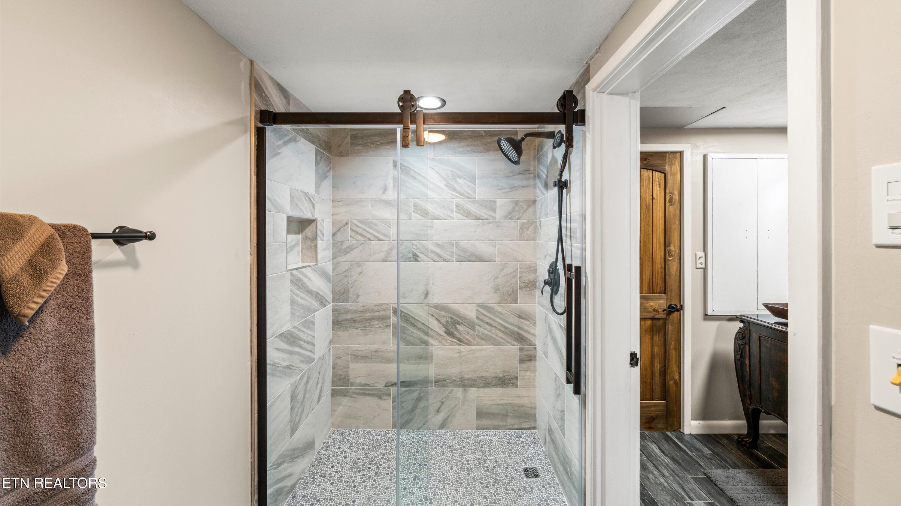 1115 Old Cartertown Road Gatlinburg TN 37738