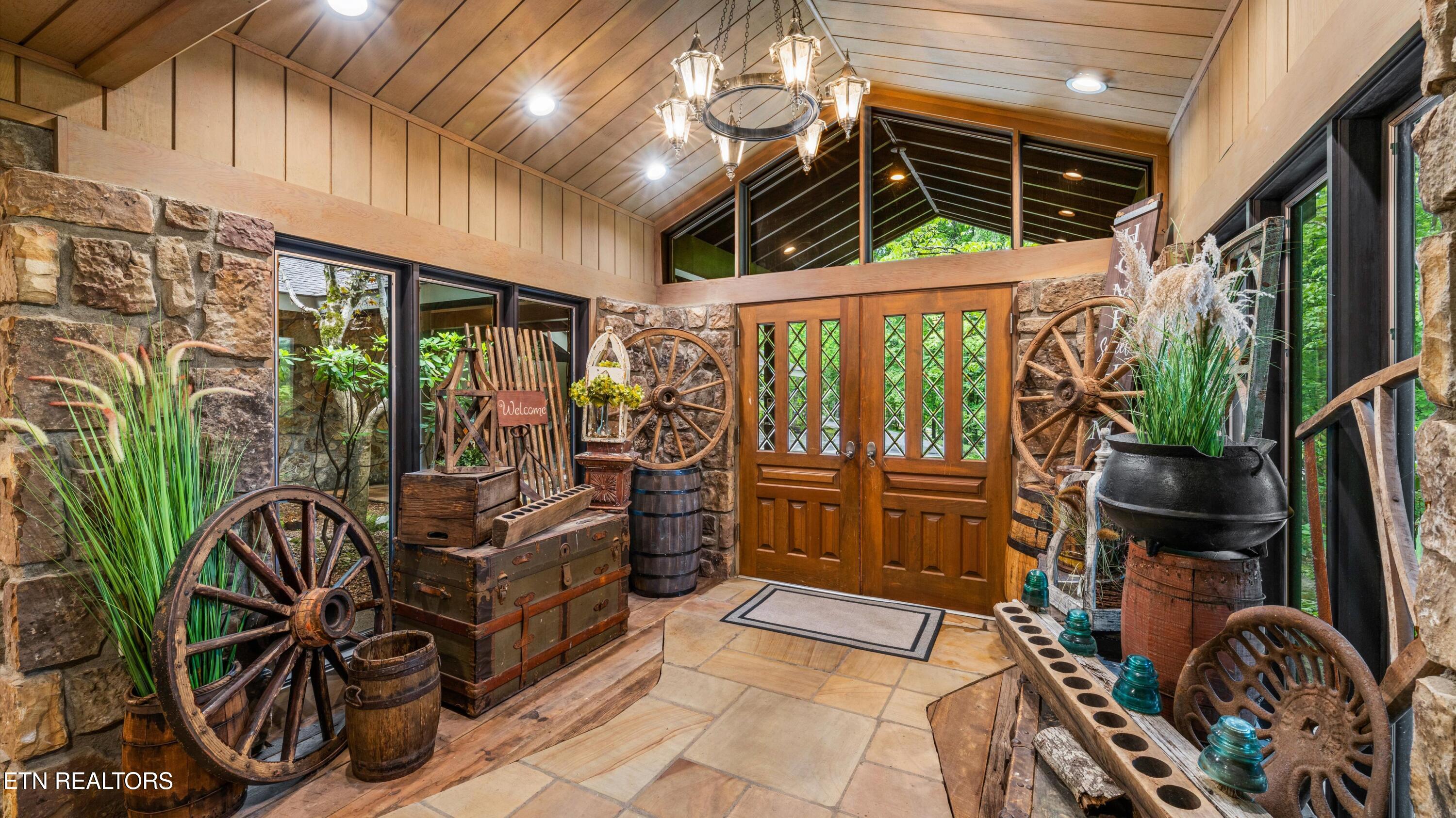 1115 Old Cartertown Road Gatlinburg TN 37738