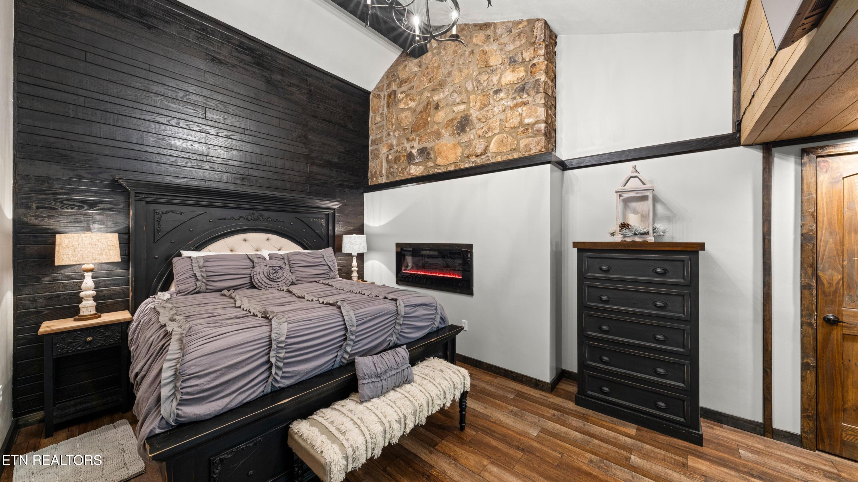 1115 Old Cartertown Road Gatlinburg TN 37738