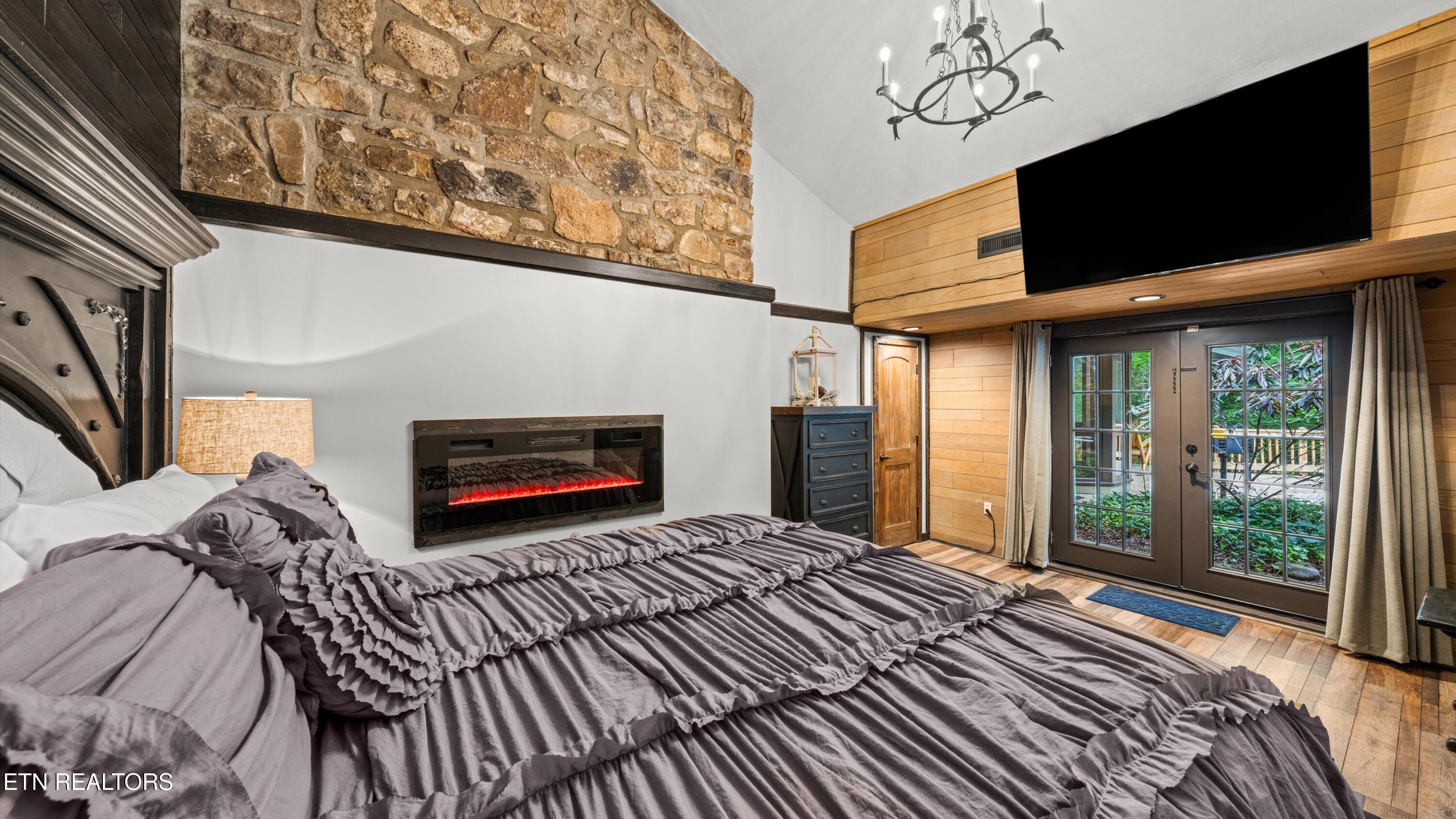 1115 Old Cartertown Road Gatlinburg TN 37738