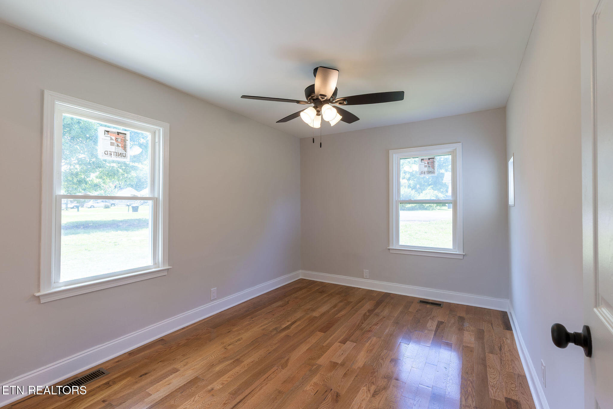 4109 Woodlawn Pike Knoxville TN 37920