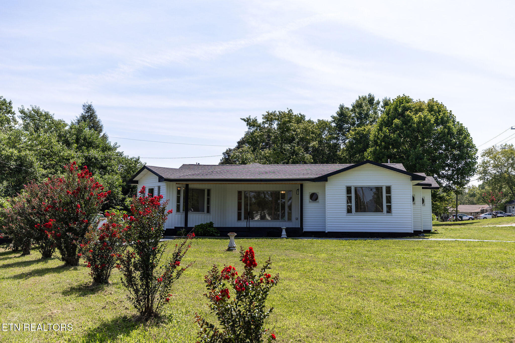 4109 Woodlawn Pike Knoxville TN 37920