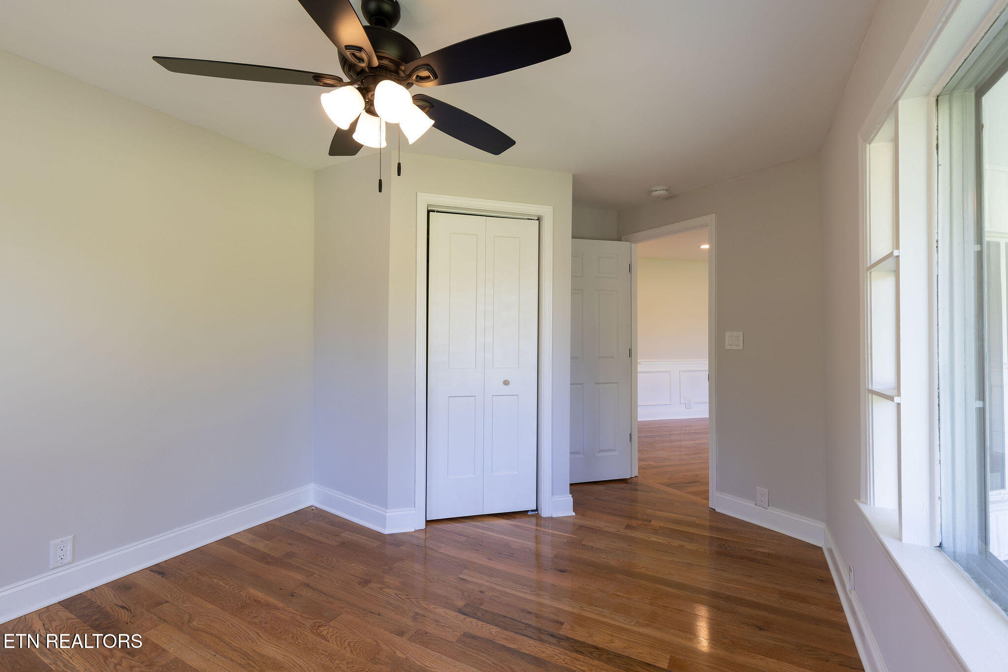 4109 Woodlawn Pike Knoxville TN 37920
