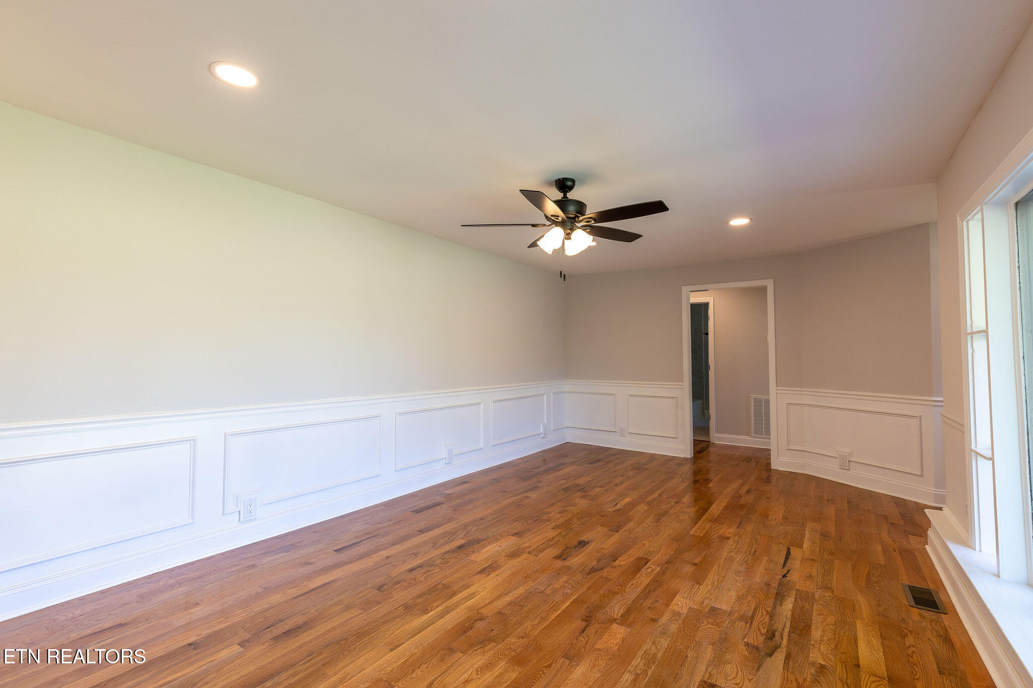 4109 Woodlawn Pike Knoxville TN 37920