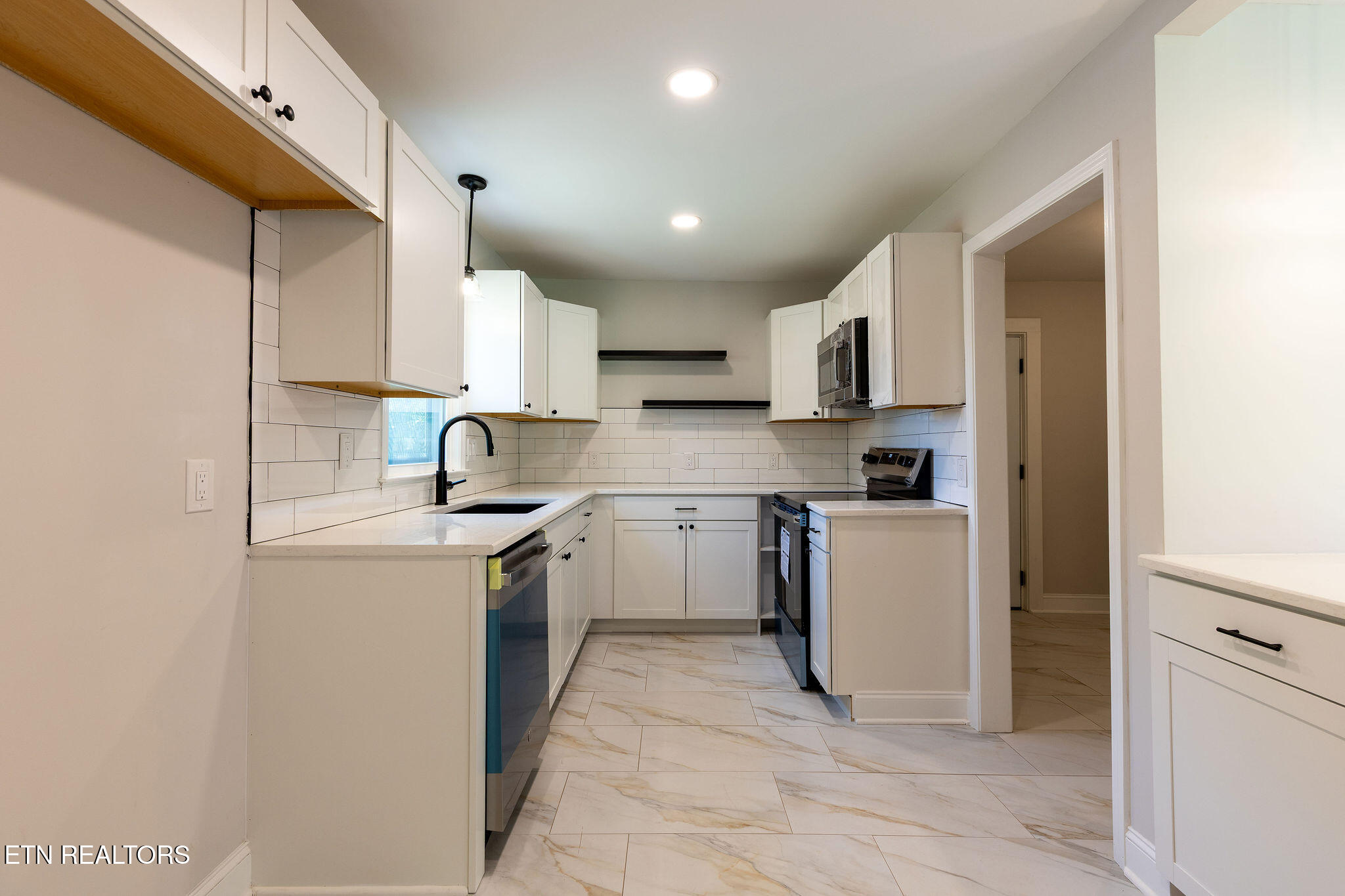 4109 Woodlawn Pike Knoxville TN 37920