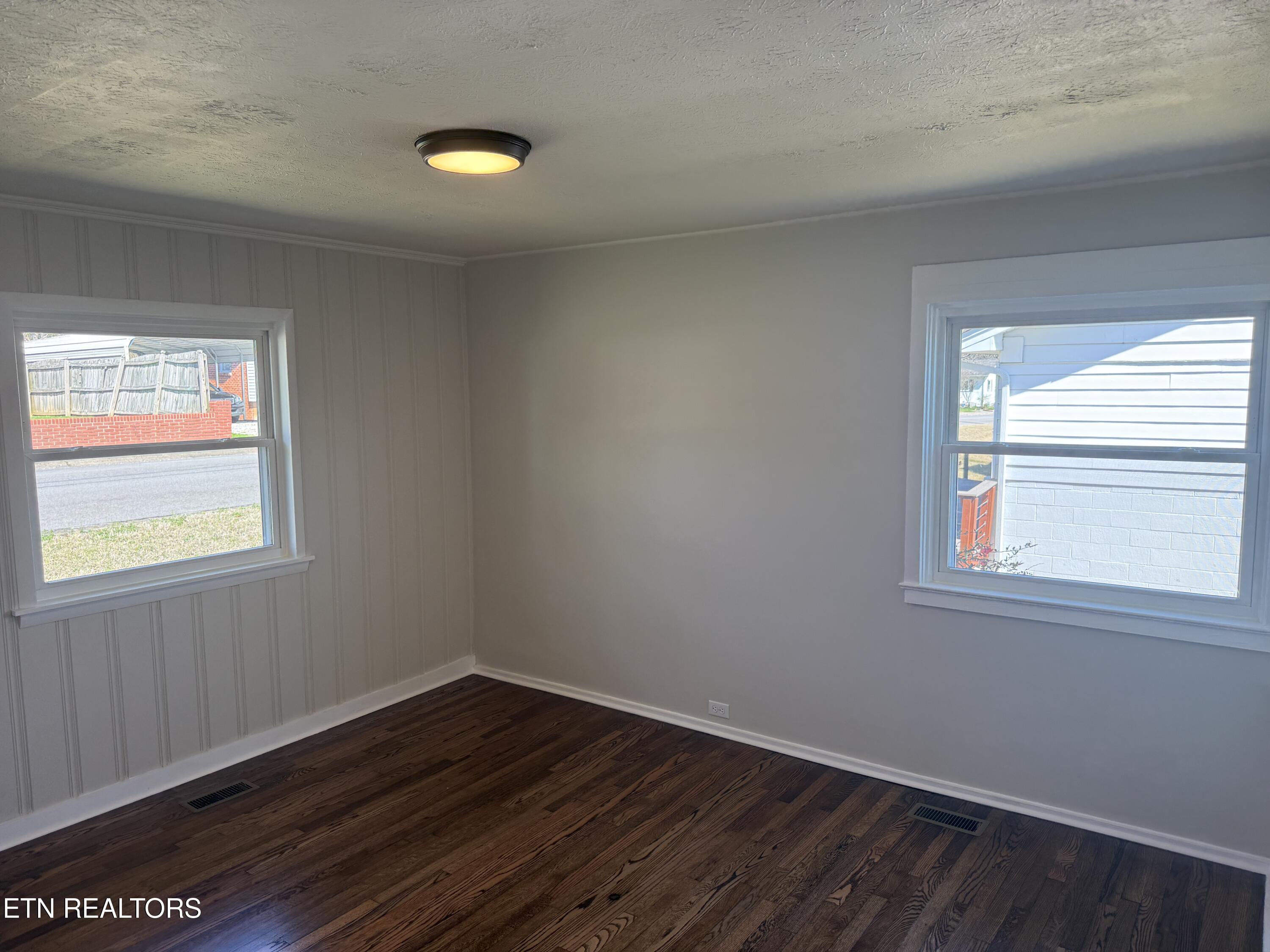 109 W Malta Road Oak Ridge TN 37830