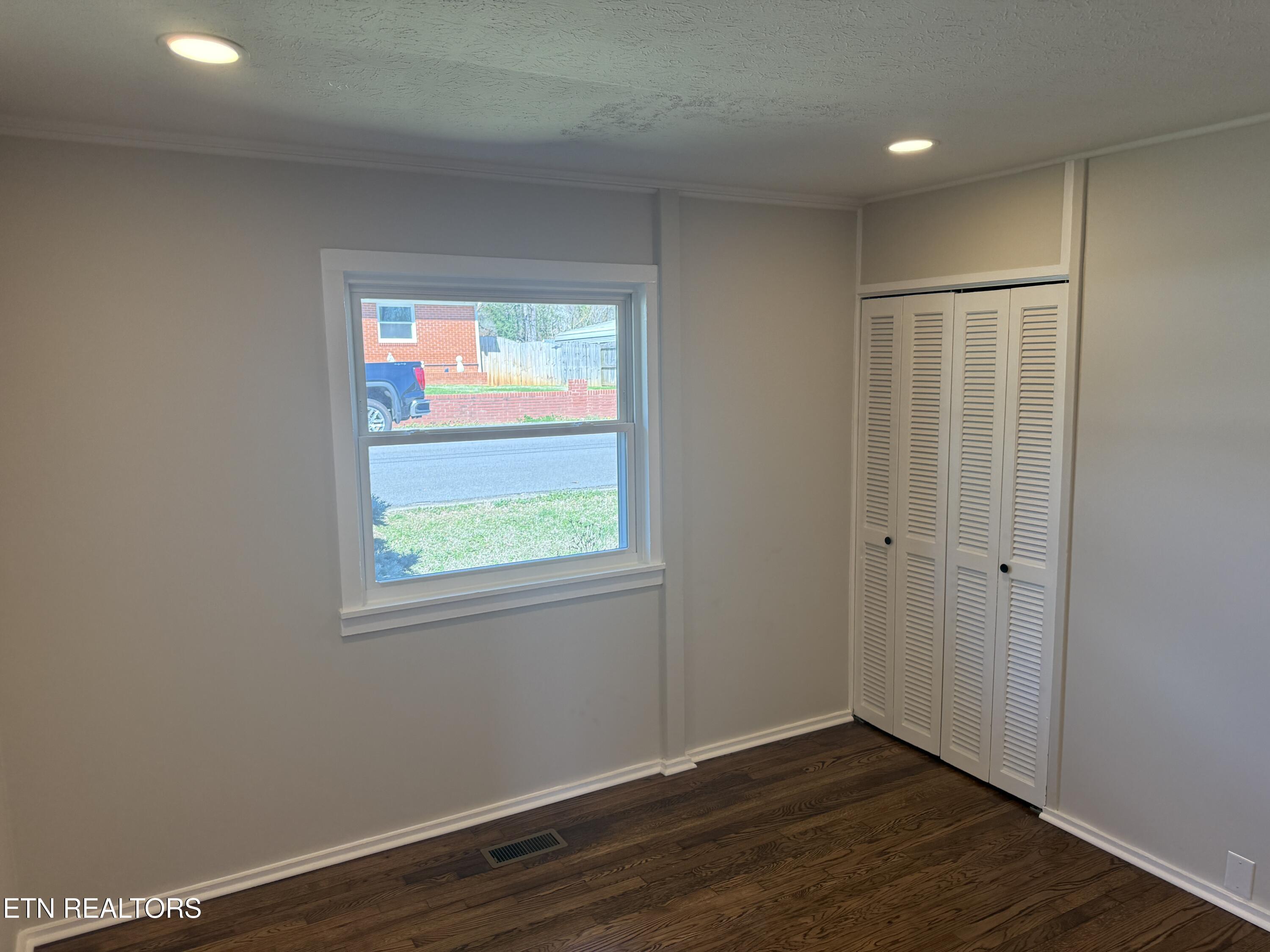 109 W Malta Road Oak Ridge TN 37830