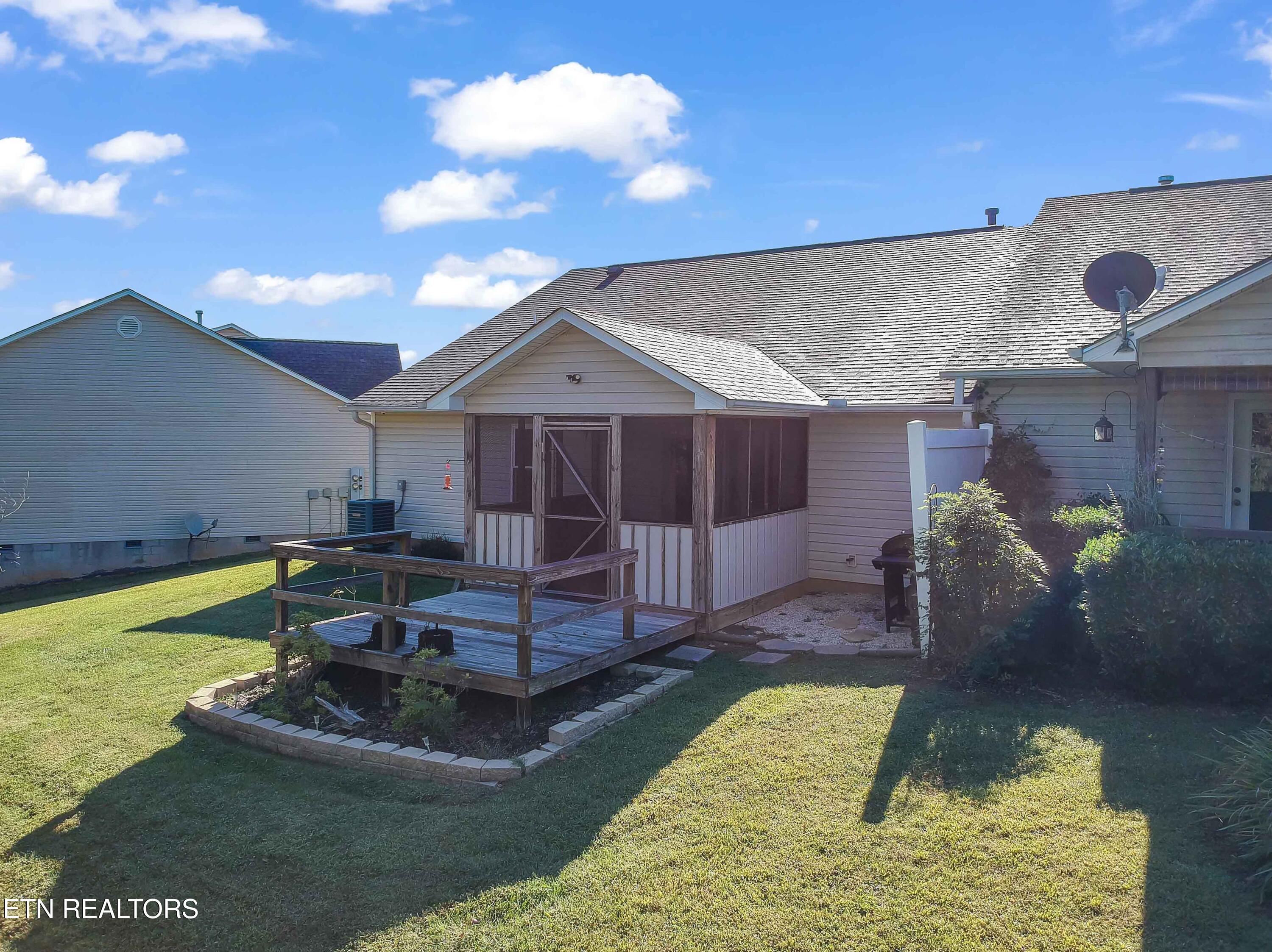 6339 Sky Song Lane Knoxville TN 37914