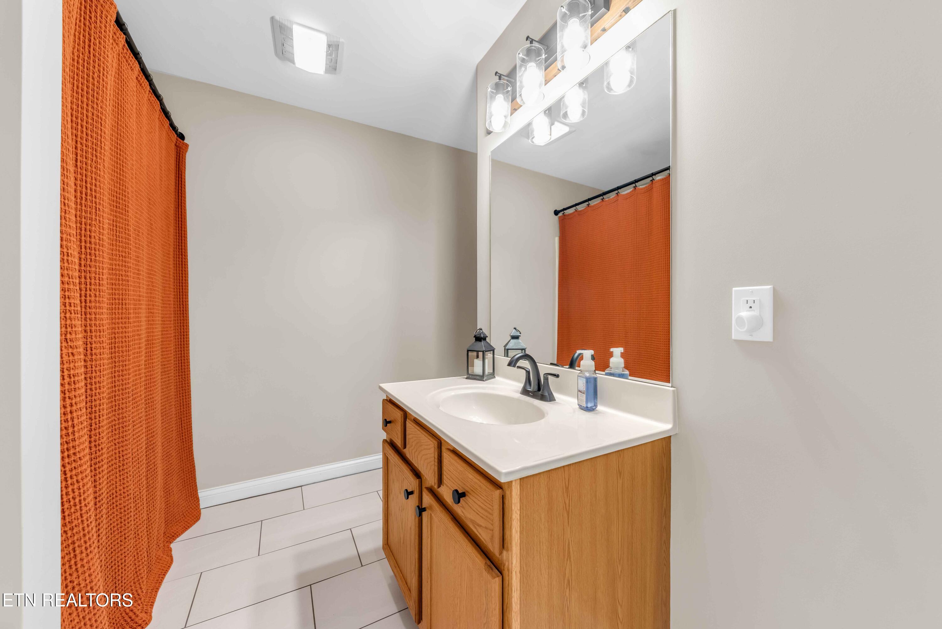 6339 Sky Song Lane Knoxville TN 37914