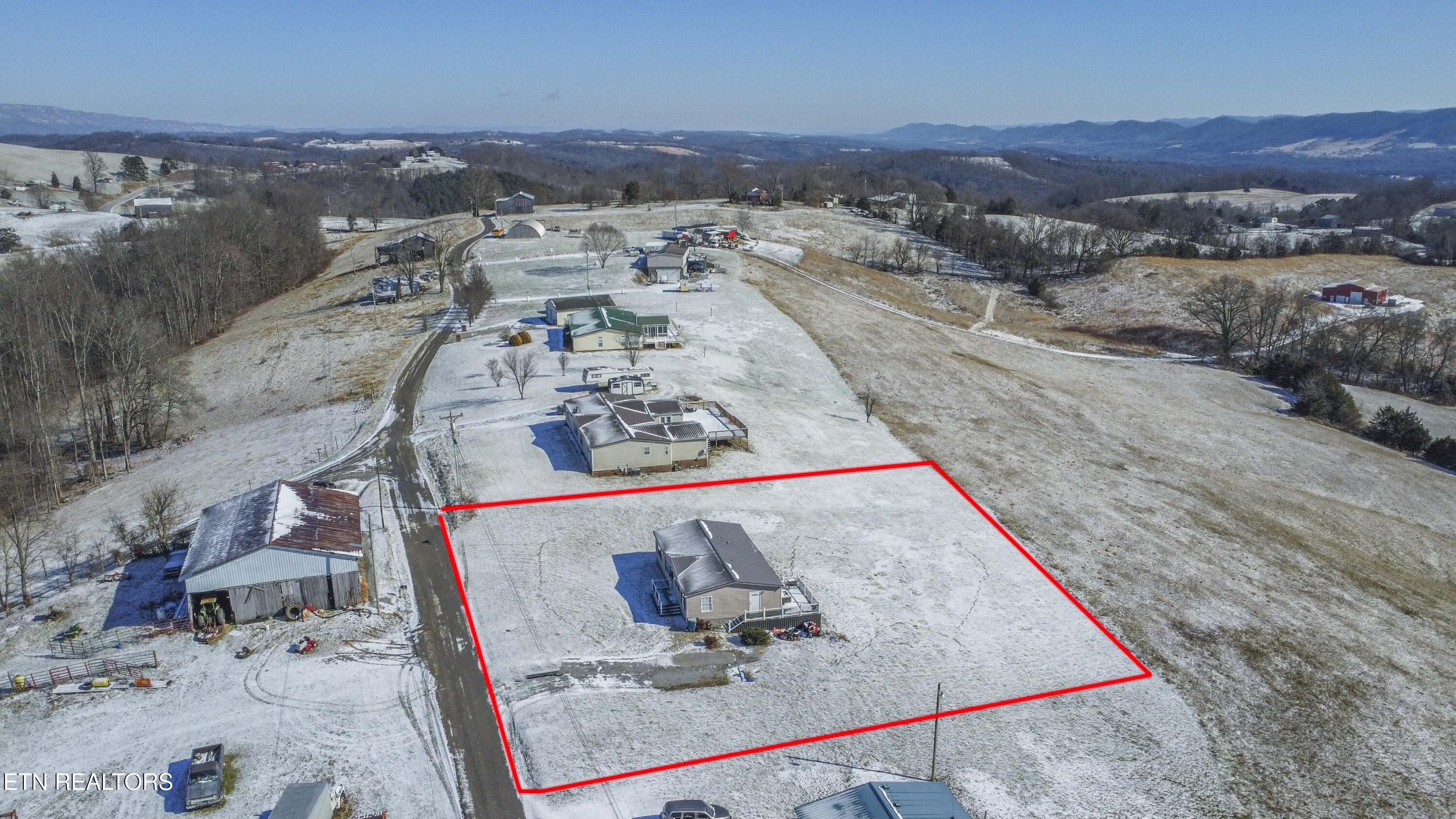 758 Grassy Hollow Road Tazewell TN 37879