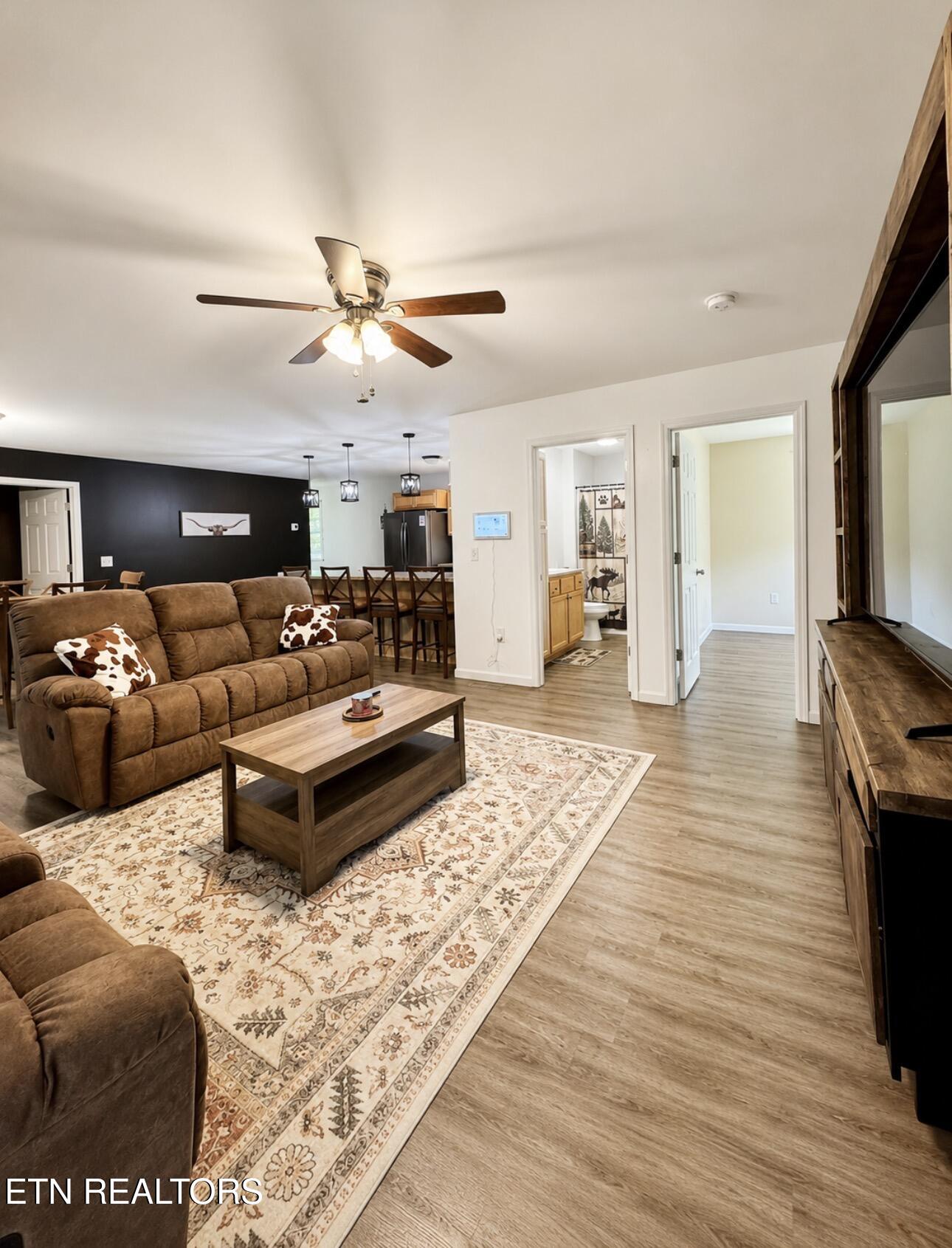 1668 Goodwater Road Bybee TN 37713