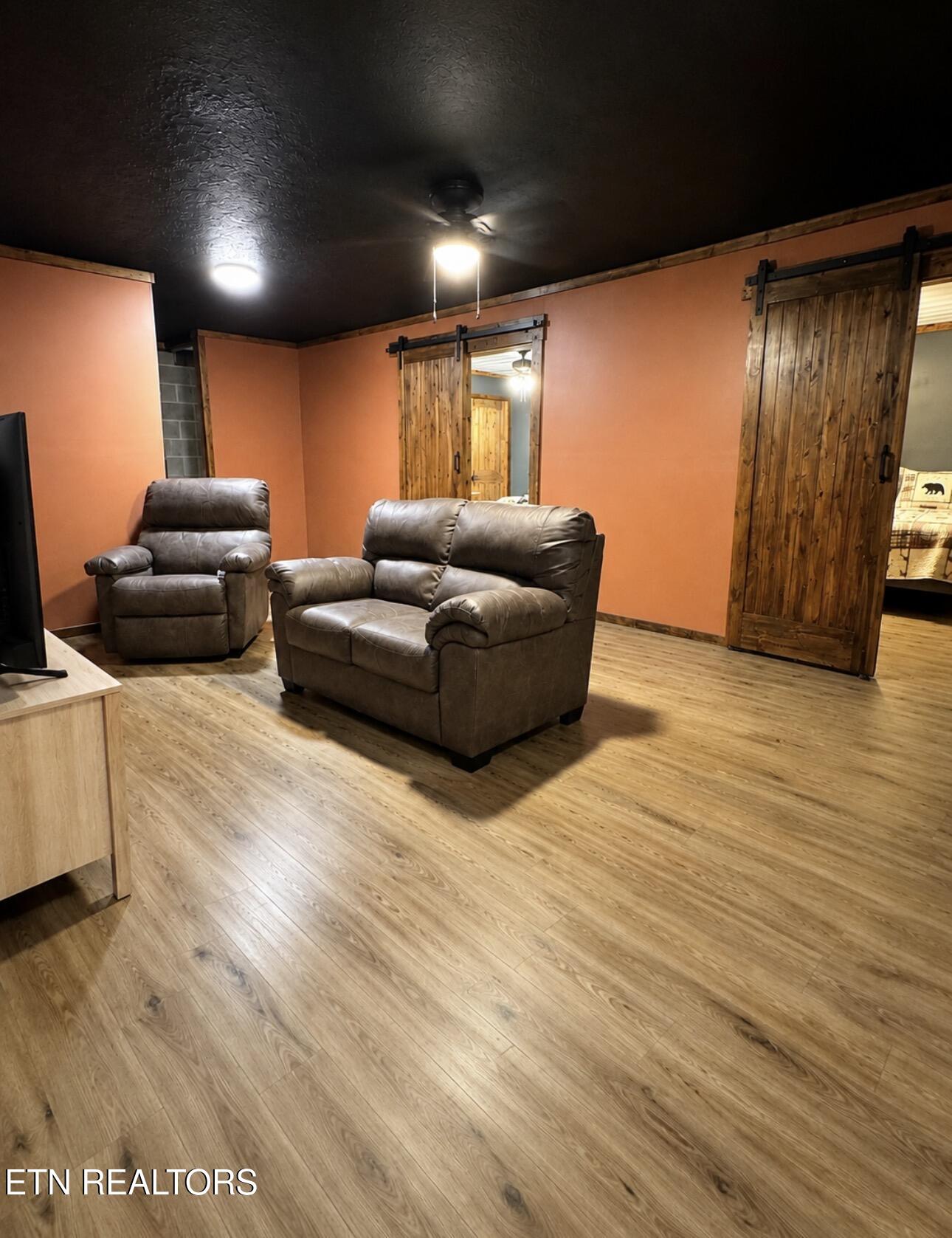 1668 Goodwater Road Bybee TN 37713