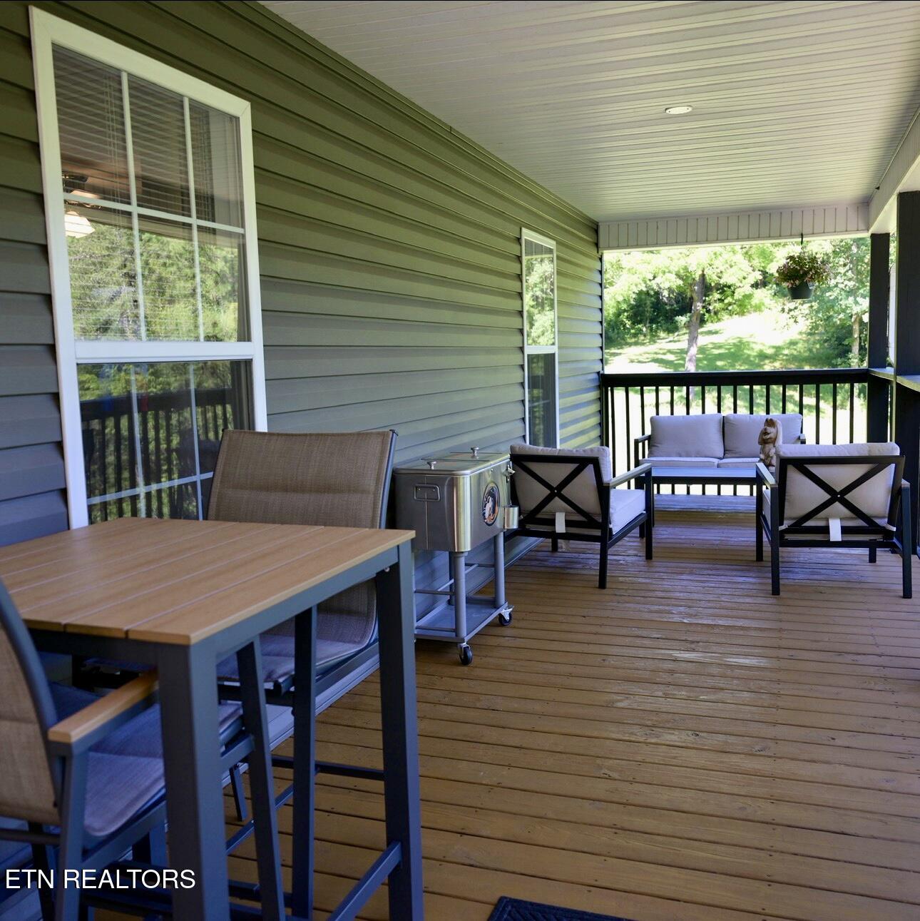1668 Goodwater Road Bybee TN 37713