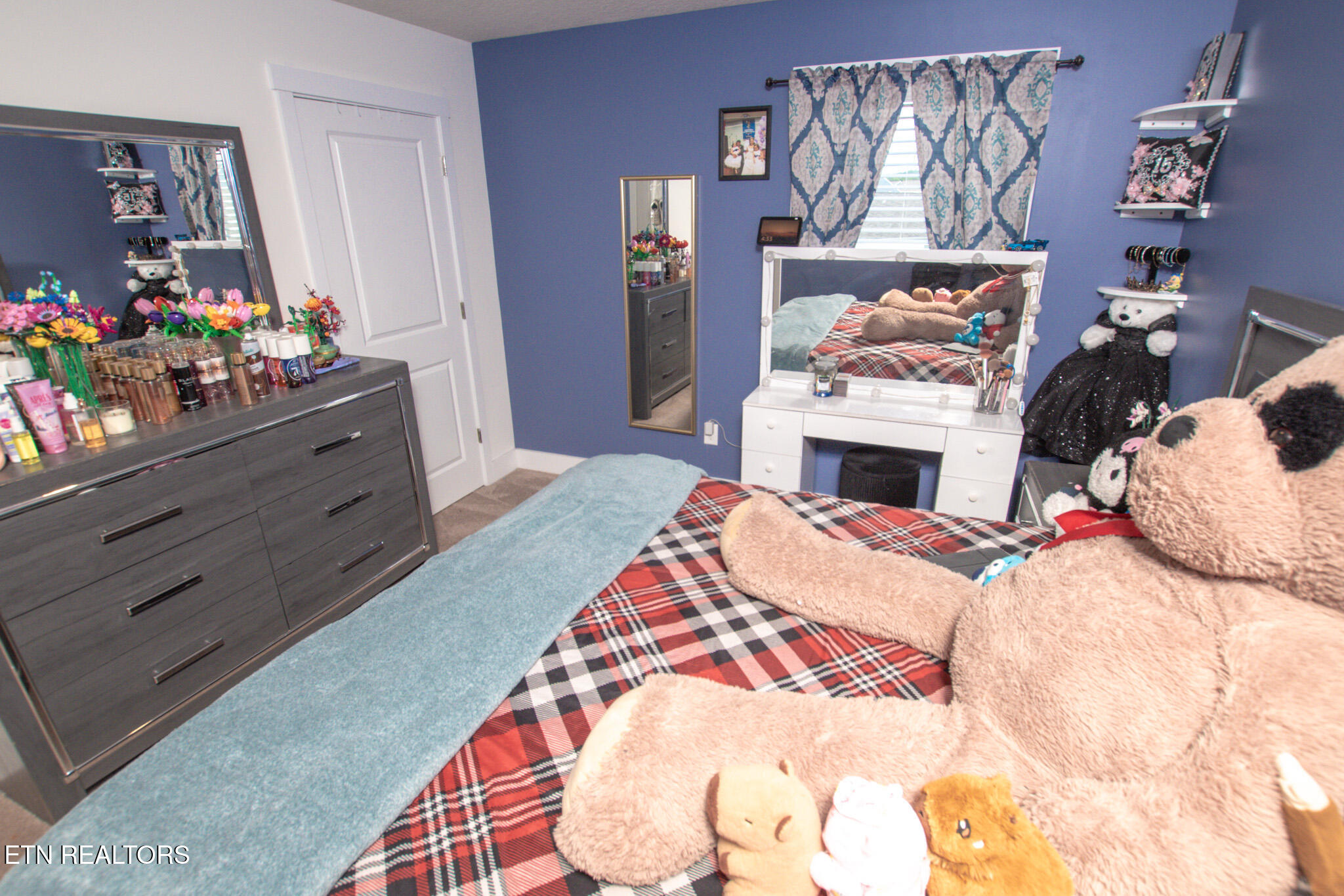 7502 Grasshopper Lane Corryton TN 37721