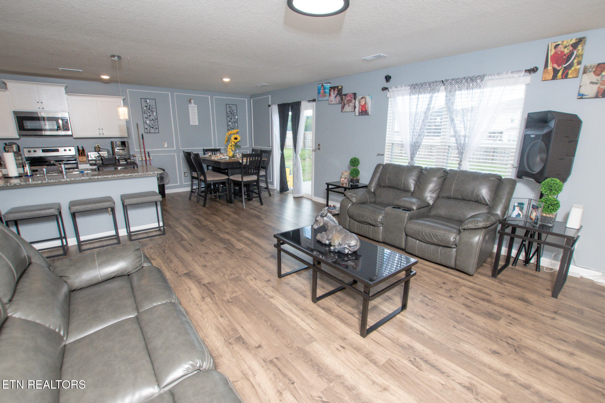 7502 Grasshopper Lane Corryton TN 37721