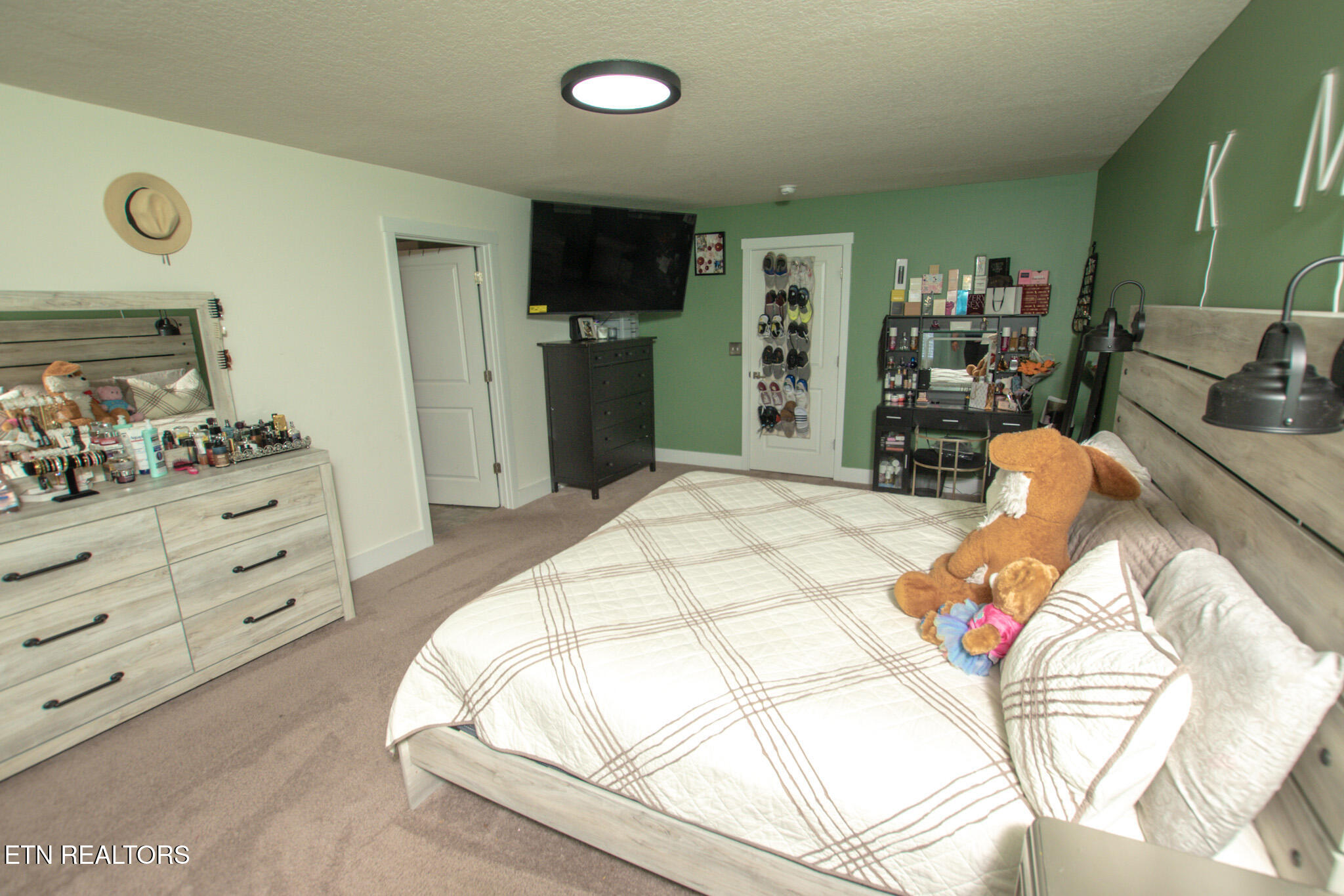 7502 Grasshopper Lane Corryton TN 37721