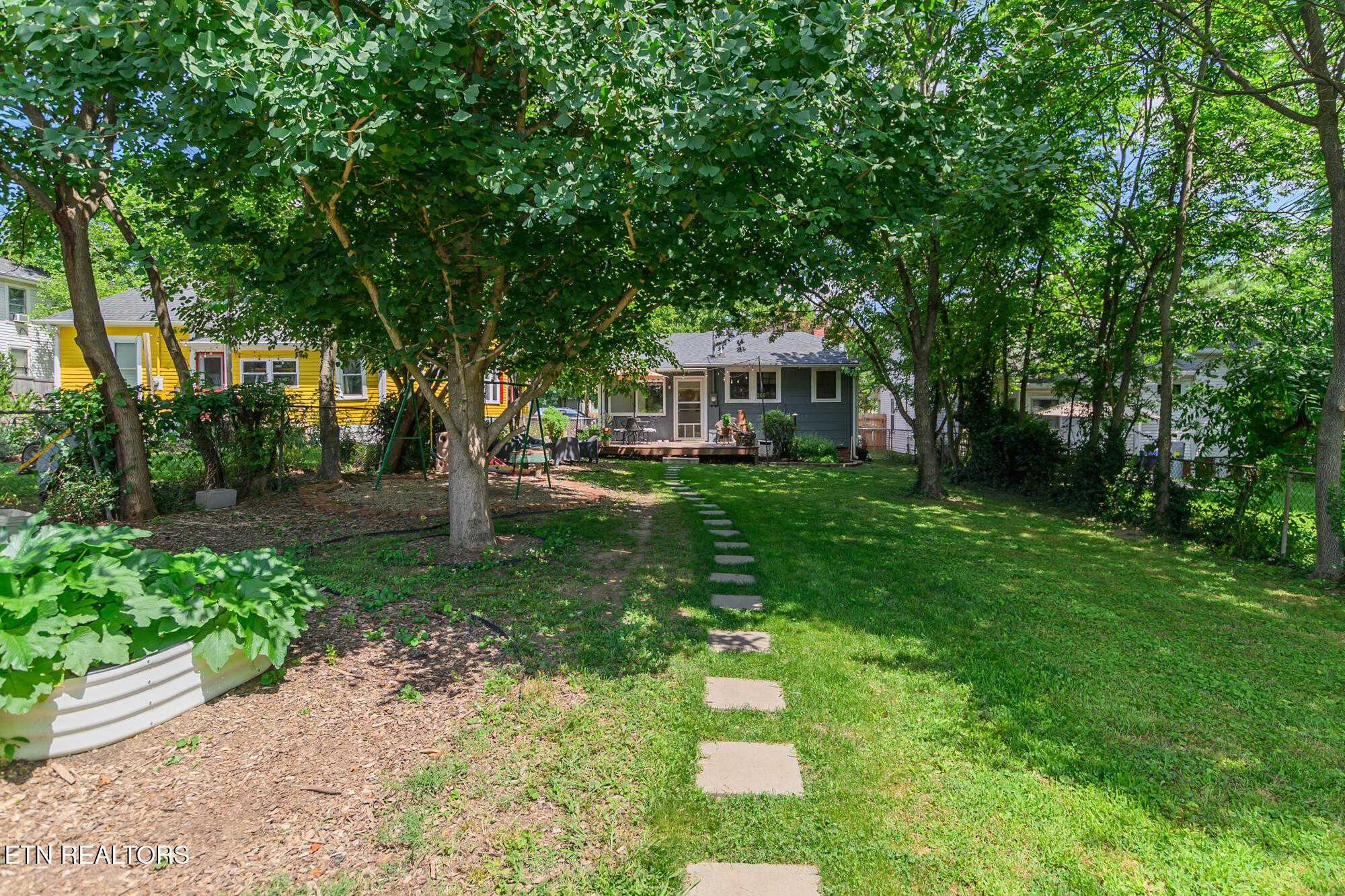 614 Radford Place Knoxville TN 37917