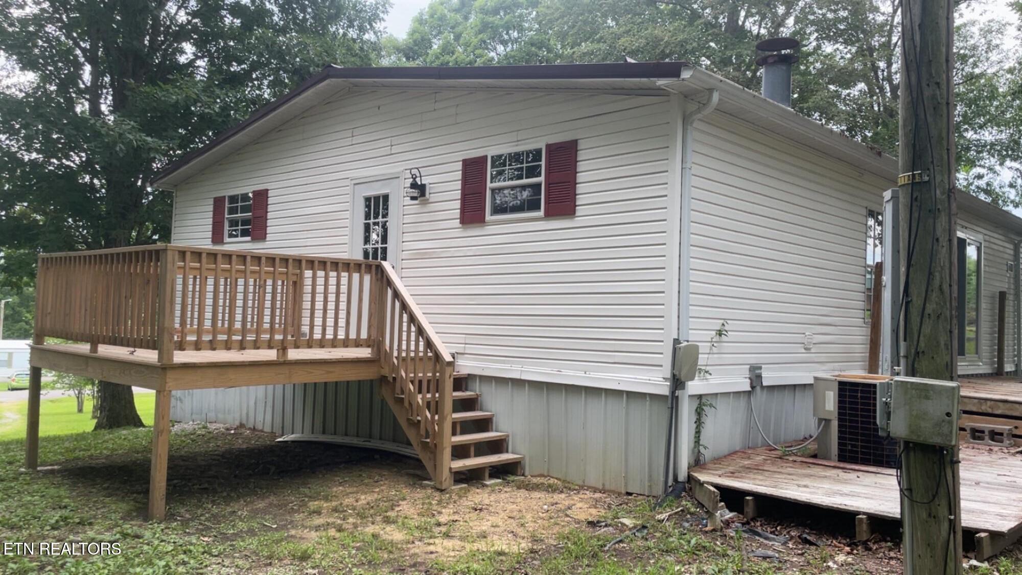 717 Ross Lane Winfield TN 37892