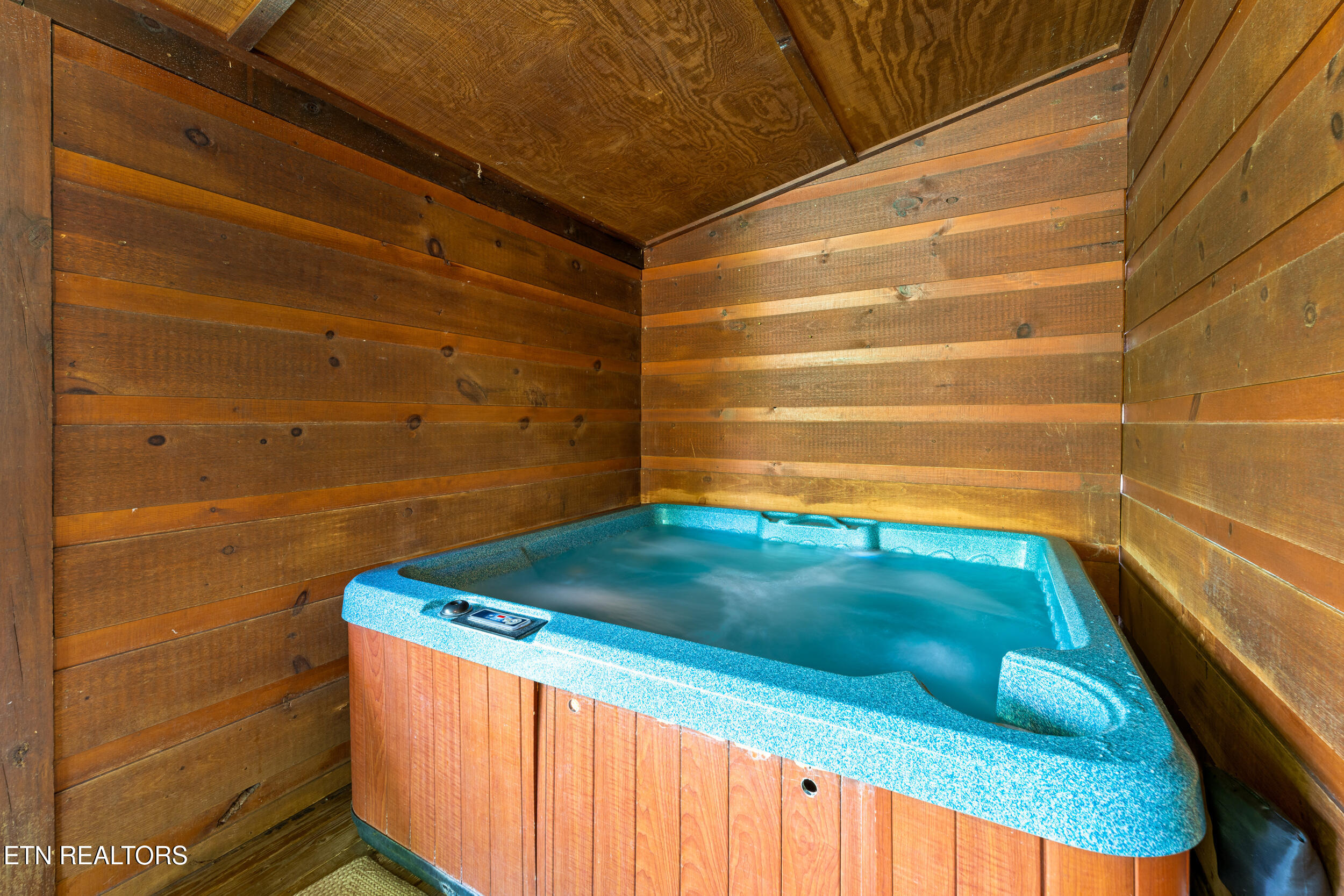 3520 Bear Pen Gap Road Sevierville TN 37876