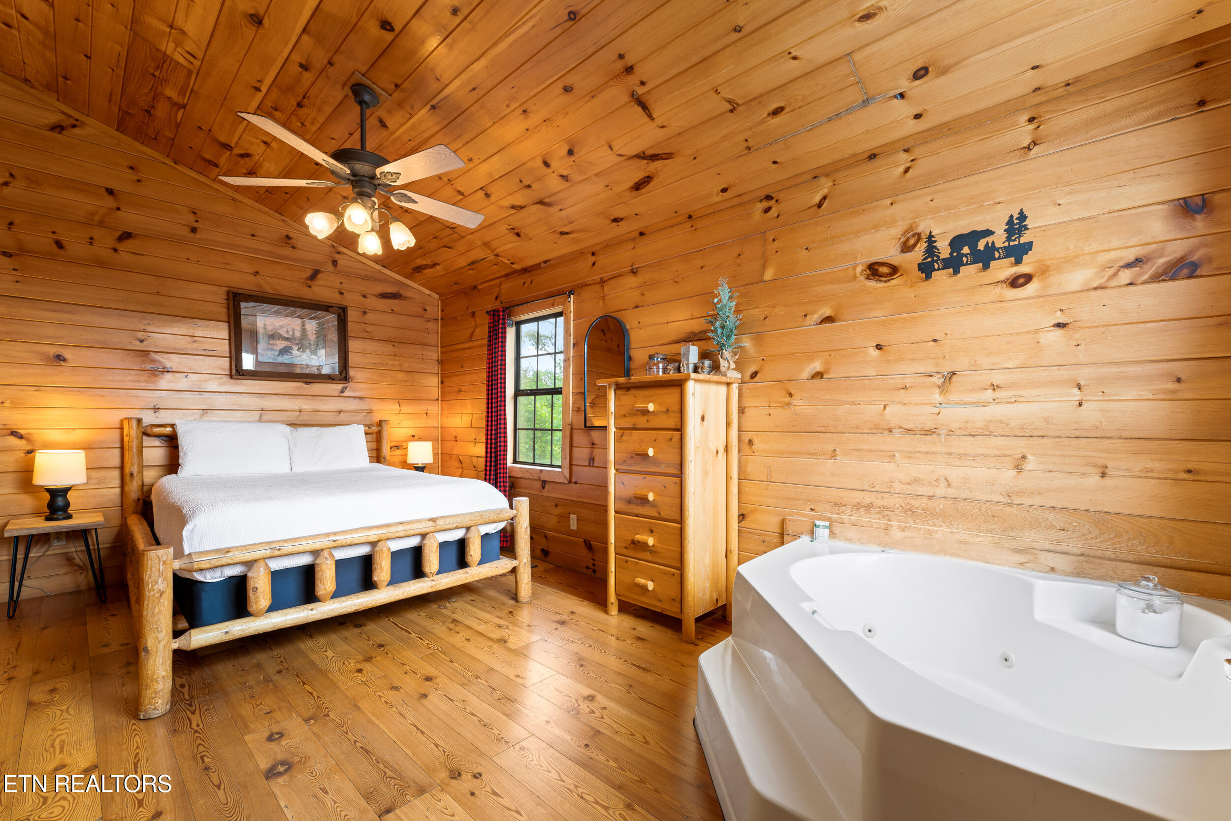 3520 Bear Pen Gap Road Sevierville TN 37876
