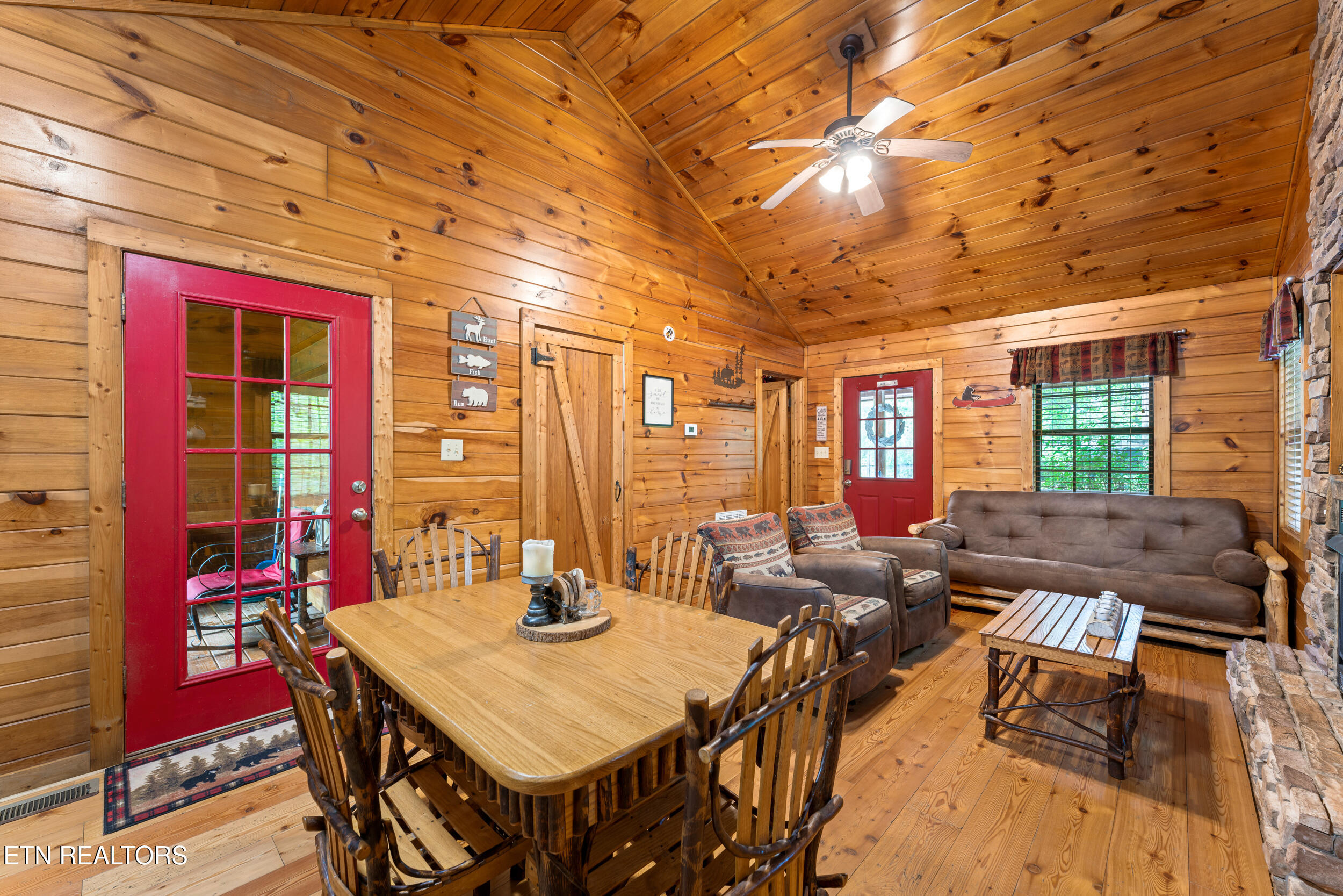 3520 Bear Pen Gap Road Sevierville TN 37876