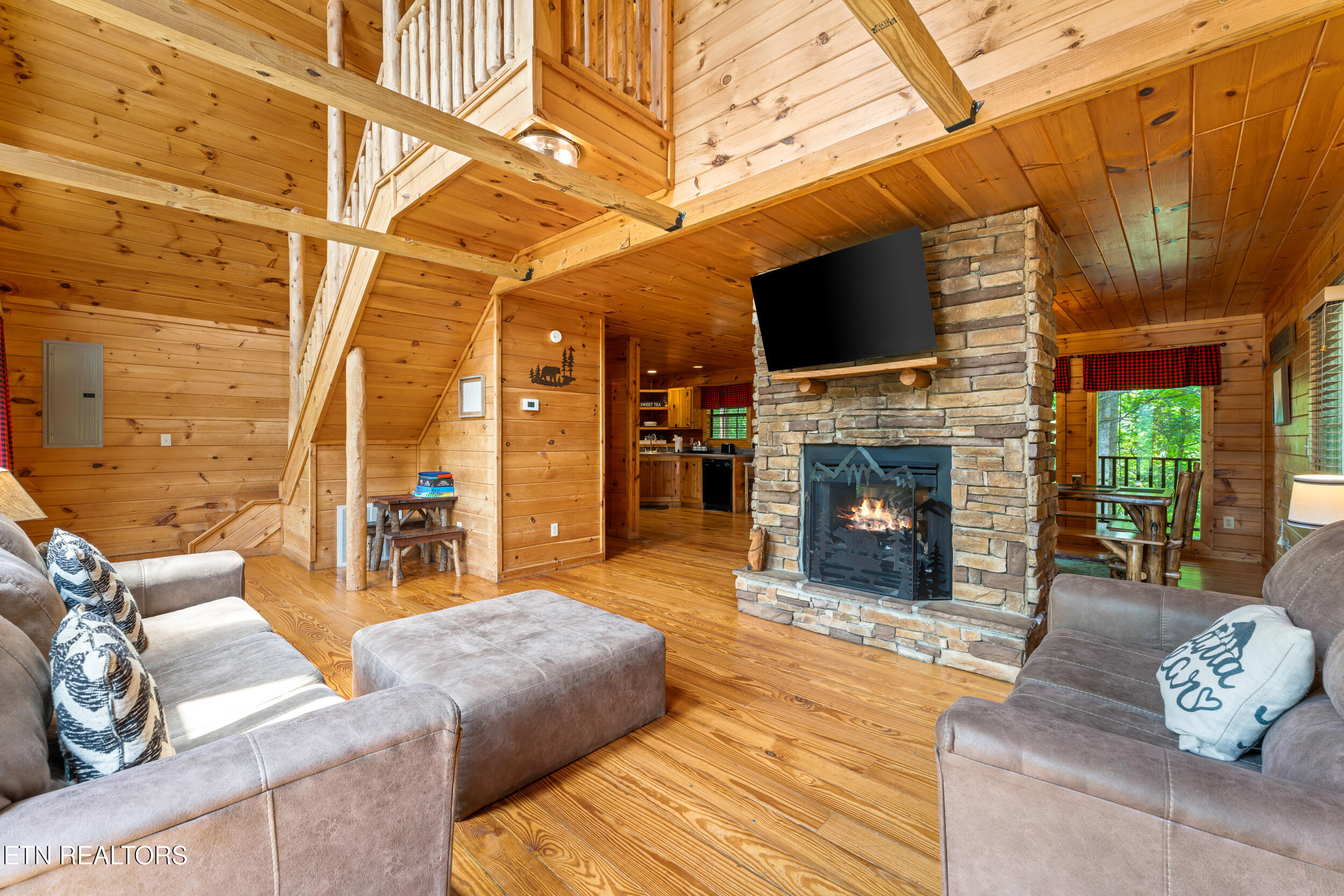 3520 Bear Pen Gap Road Sevierville TN 37876