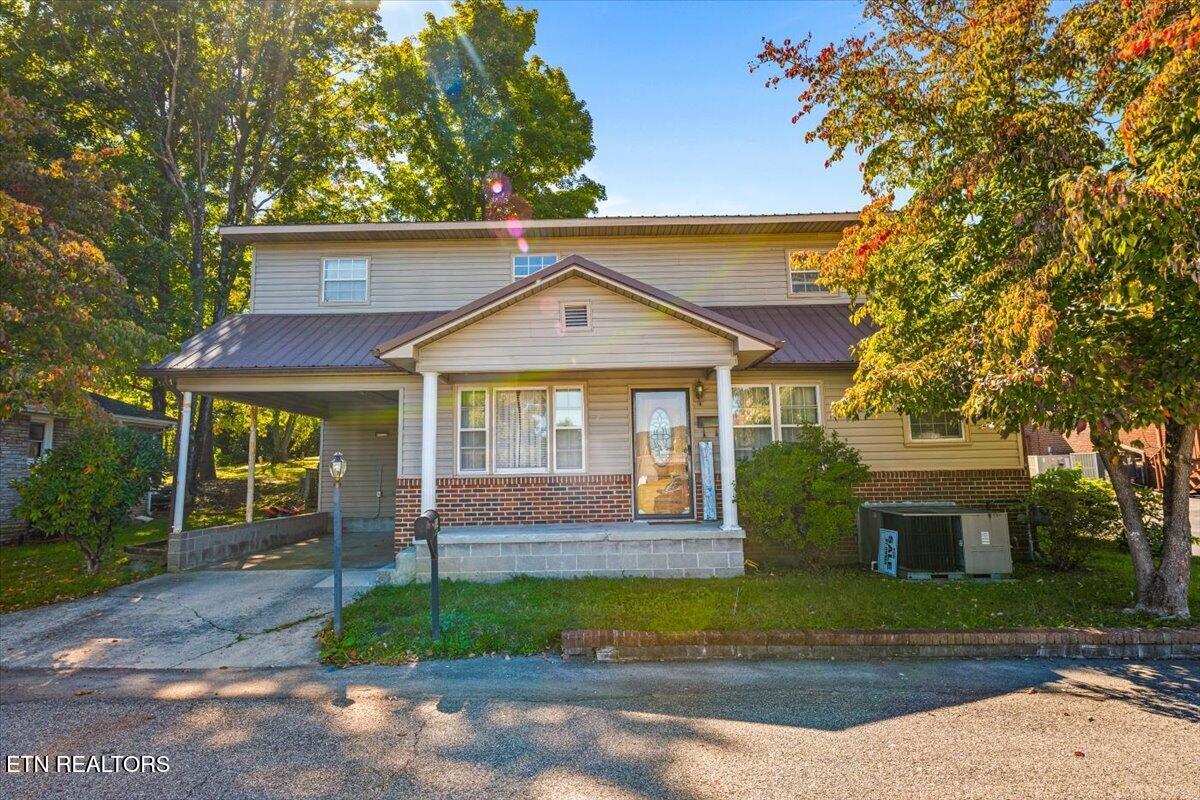 104 Rich Lane Lafollette TN 37766