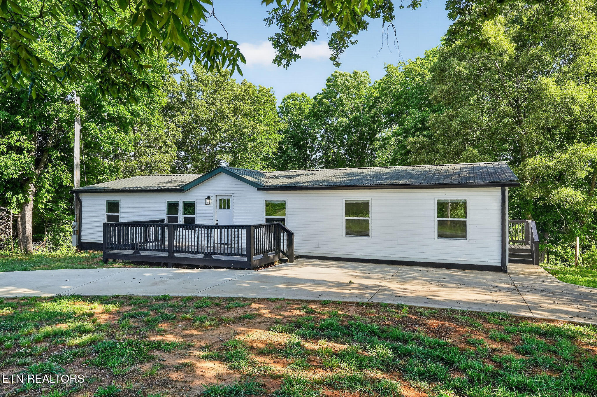 1883 Browntown Road Sparta TN 38583