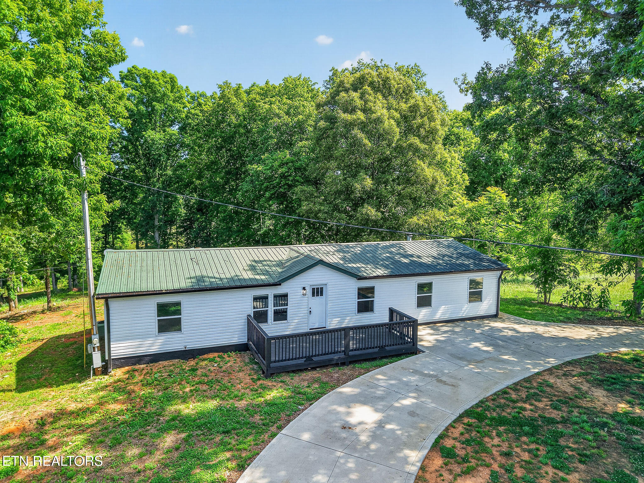 1883 Browntown Road Sparta TN 38583