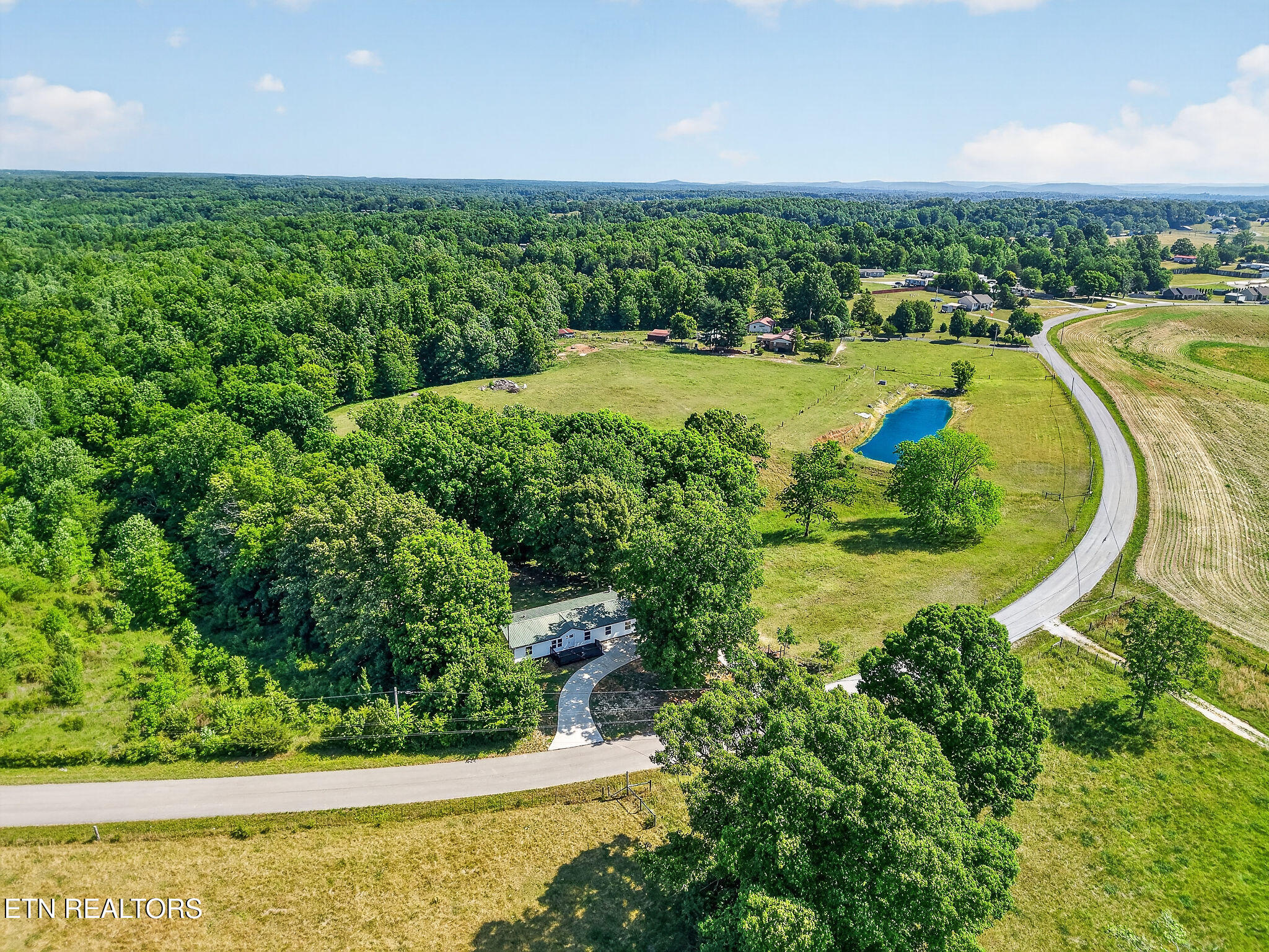1883 Browntown Road Sparta TN 38583