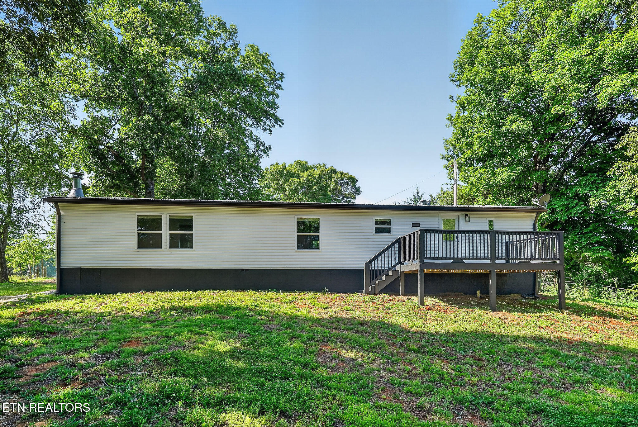 1883 Browntown Road Sparta TN 38583
