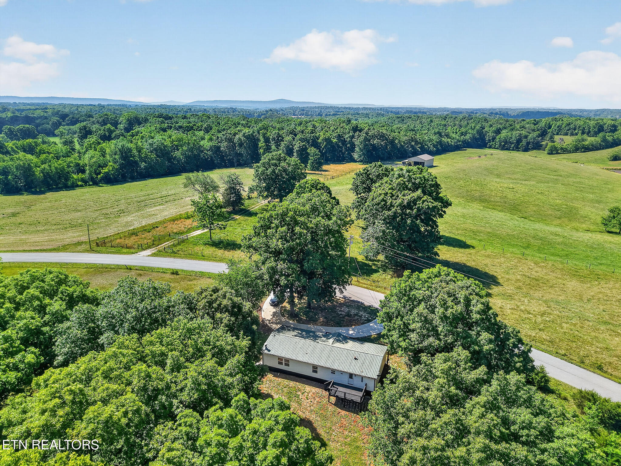 1883 Browntown Road Sparta TN 38583