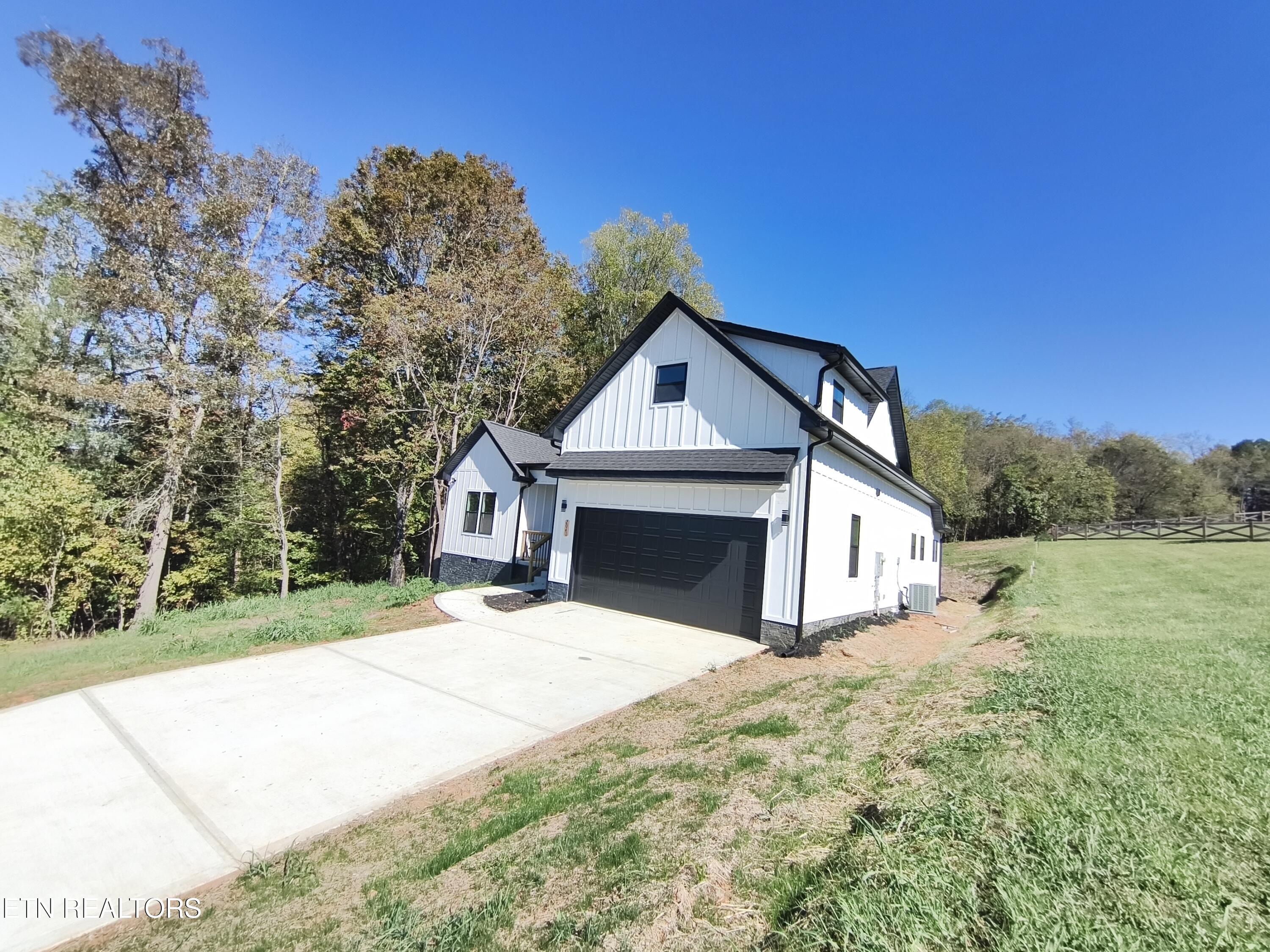 2041 River Mist Circle New Market TN 37820