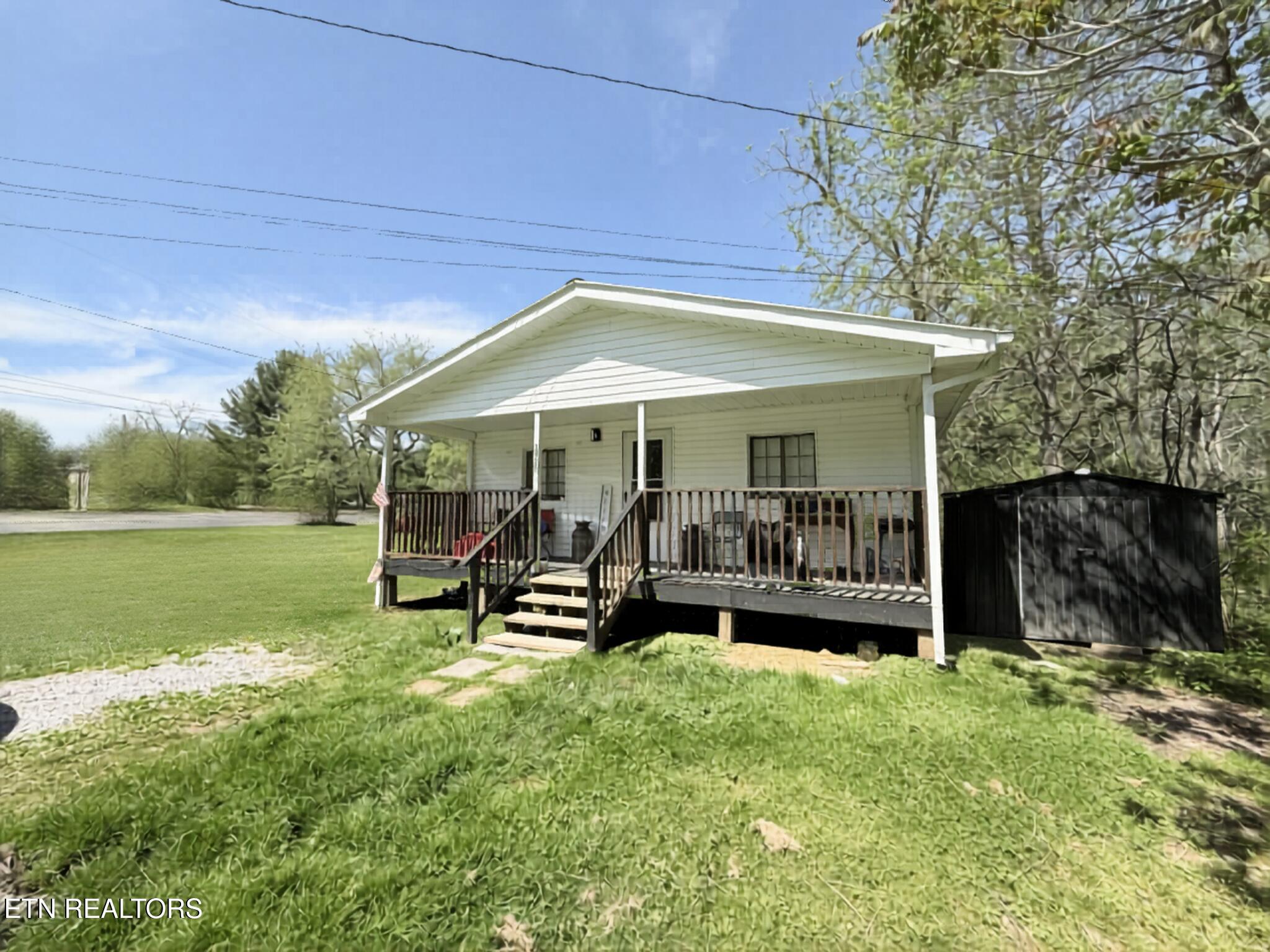 2391 Buffalo Road Oneida TN 37841